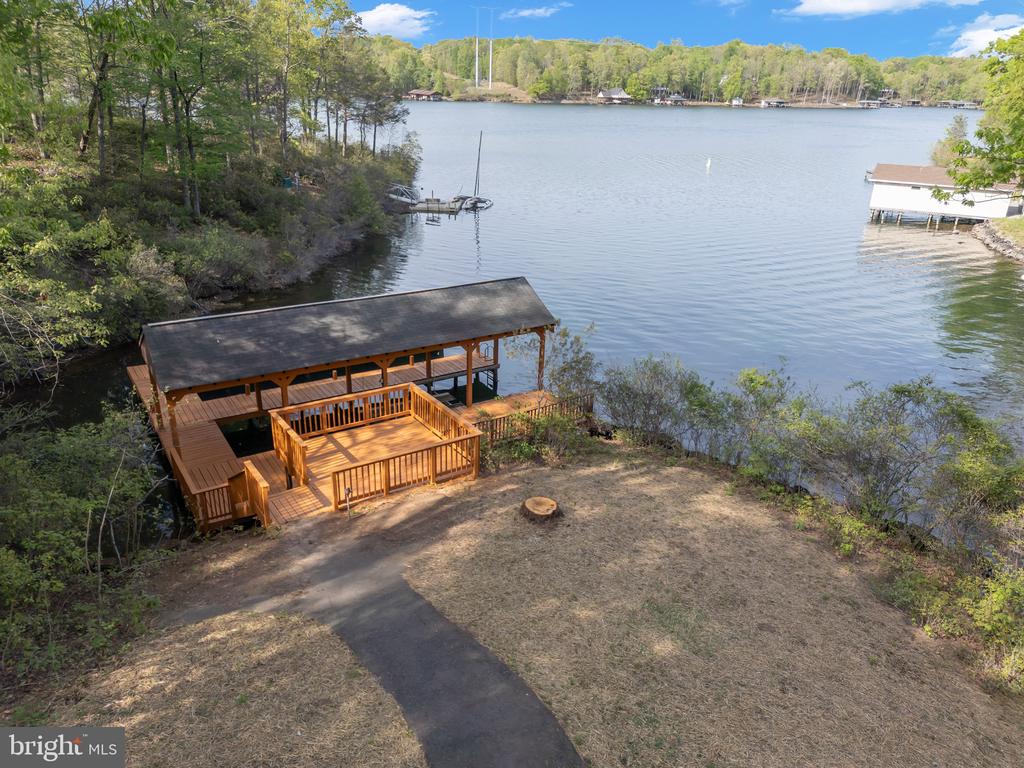 172 HEMLOCK FRST, MINERAL, Virginia 23117, 3 Bedrooms Bedrooms, ,3 BathroomsBathrooms,Residential,172 HEMLOCK FRST,VALA2010216 MLS # VALA2010216