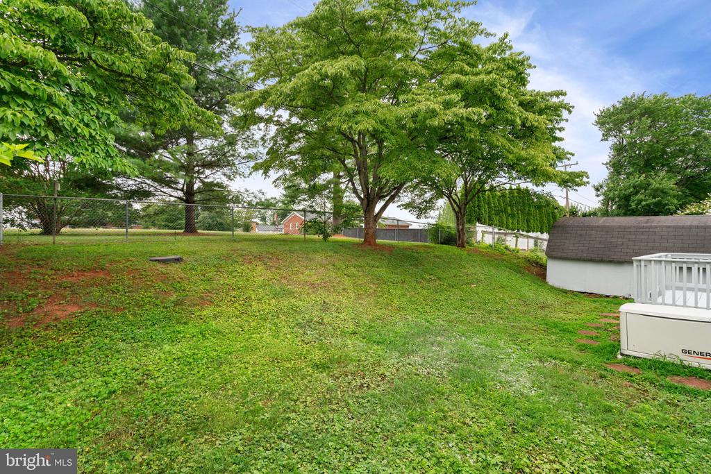 2309 MAPLEWOOD, CULPEPER, Virginia 22701, 3 Bedrooms Bedrooms, ,2 BathroomsBathrooms,Residential,2309 MAPLEWOOD,VACU2014384 MLS # VACU2014384