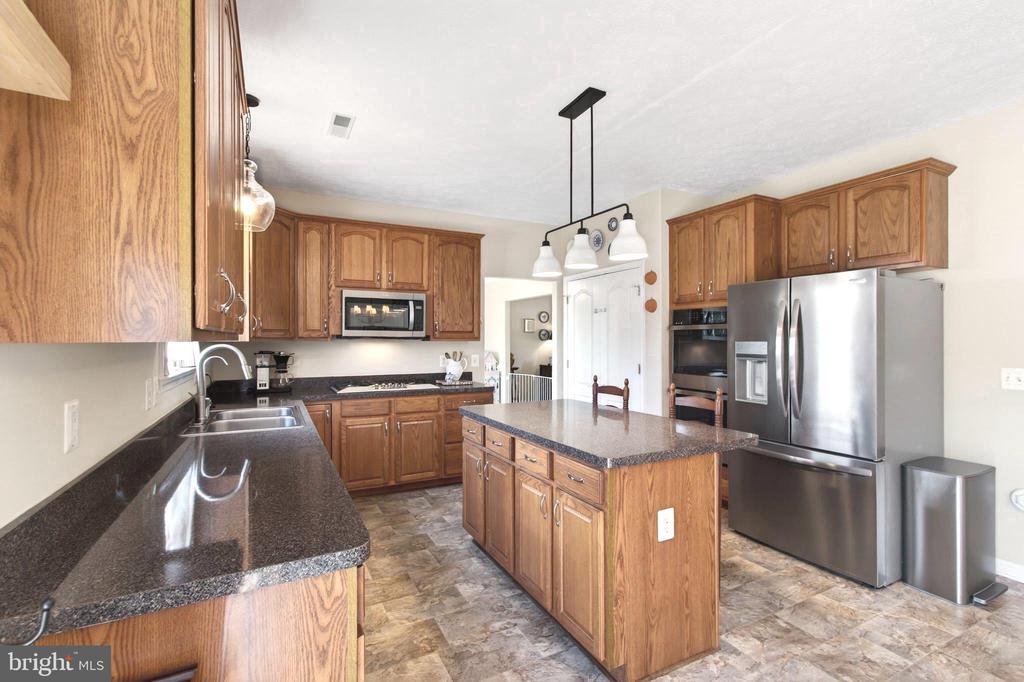 1036 VIRGINIA AVE, CULPEPER, Virginia 22701, 4 Bedrooms Bedrooms, ,2 BathroomsBathrooms,Residential,1036 VIRGINIA AVE,VACU2014388 MLS # VACU2014388 1036 VIRGINIA AVE, CULPEPER, Virginia 22701, 4 Bedrooms Bedrooms, ,2 BathroomsBathrooms,Residential,1036 VIRGINIA AVE,VACU2014388 MLS # VACU2014388