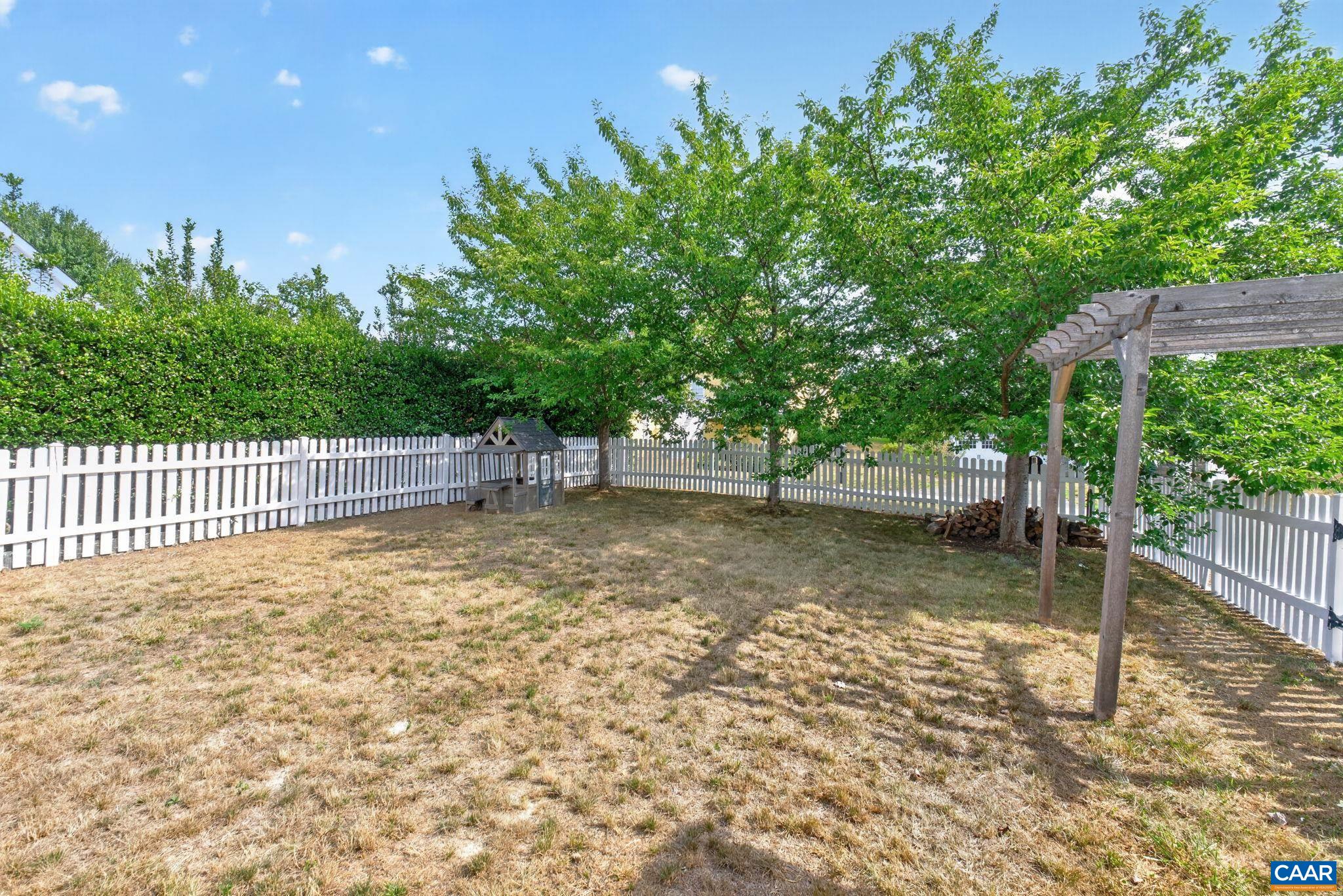 5071 BROOK VIEW RD, CROZET, Virginia 22932, 4 Bedrooms Bedrooms, ,3 BathroomsBathrooms,Residential,5071 BROOK VIEW RD,679143 MLS # 679143 5071 BROOK VIEW RD, CROZET, Virginia 22932, 4 Bedrooms Bedrooms, ,3 BathroomsBathrooms,Residential,5071 BROOK VIEW RD,679143 MLS # 679143