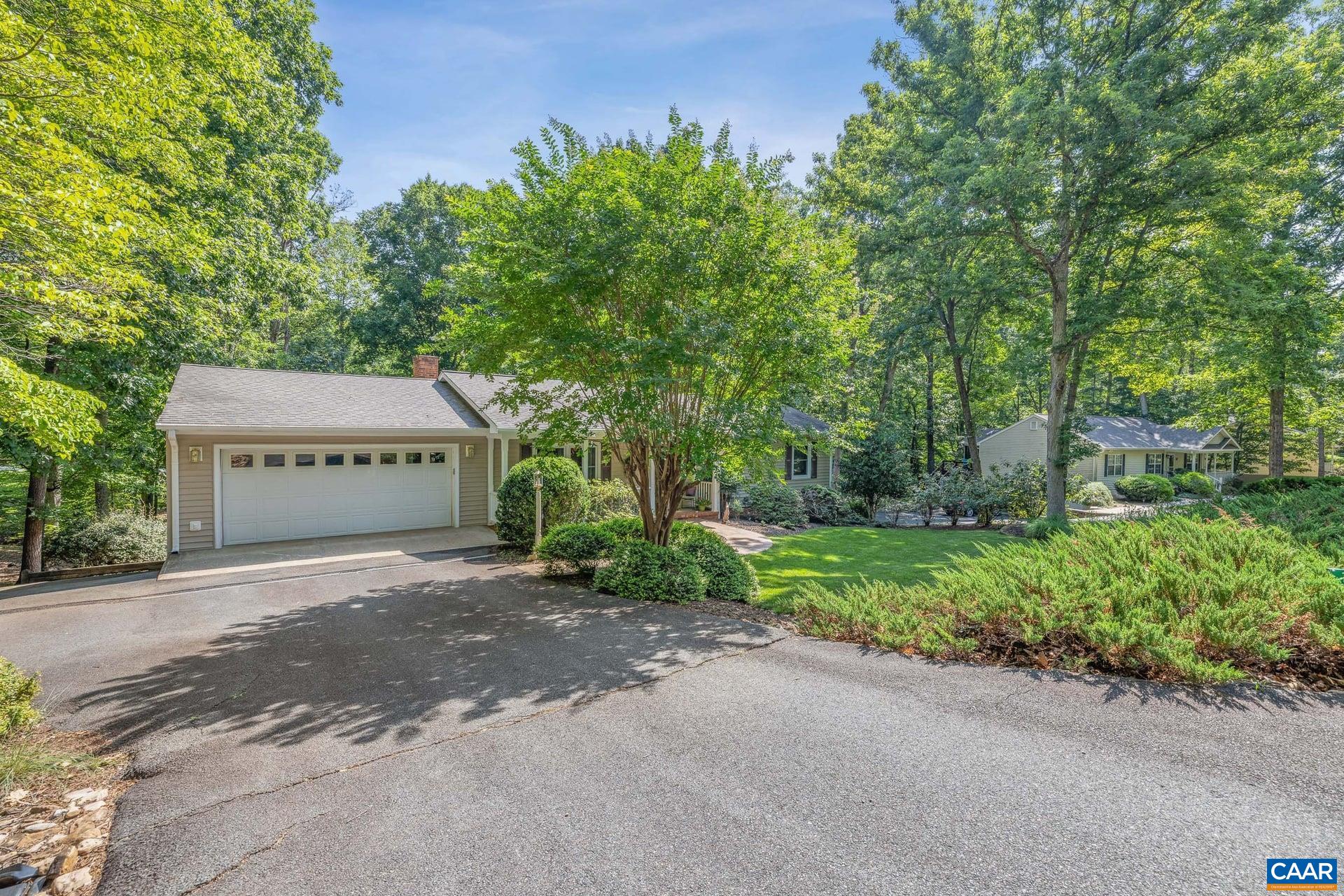 10 SHORTWOOD CIR, PALMYRA, Virginia 22963, 3 Bedrooms Bedrooms, ,2 BathroomsBathrooms,Residential,10 SHORTWOOD CIR,679212 MLS # 679212 10 SHORTWOOD CIR, PALMYRA, Virginia 22963, 3 Bedrooms Bedrooms, ,2 BathroomsBathrooms,Residential,10 SHORTWOOD CIR,679212 MLS # 679212