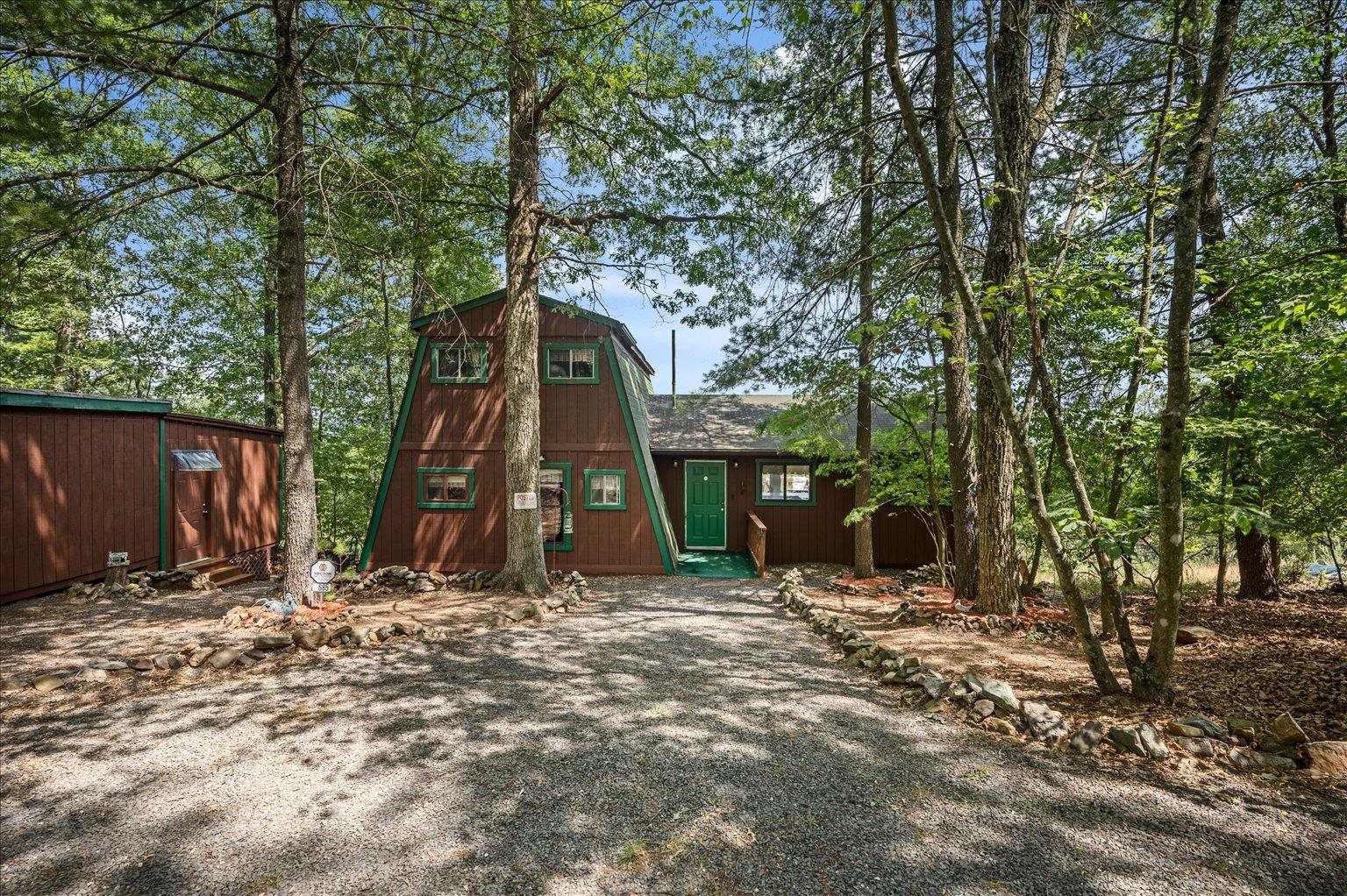 685 N MAPLE DR, MOUNT JACKSON, Virginia 22842, 3 Bedrooms Bedrooms, ,2 BathroomsBathrooms,Residential,685 N MAPLE DR,679257 MLS # 679257 685 N MAPLE DR, MOUNT JACKSON, Virginia 22842, 3 Bedrooms Bedrooms, ,2 BathroomsBathrooms,Residential,685 N MAPLE DR,679257 MLS # 679257