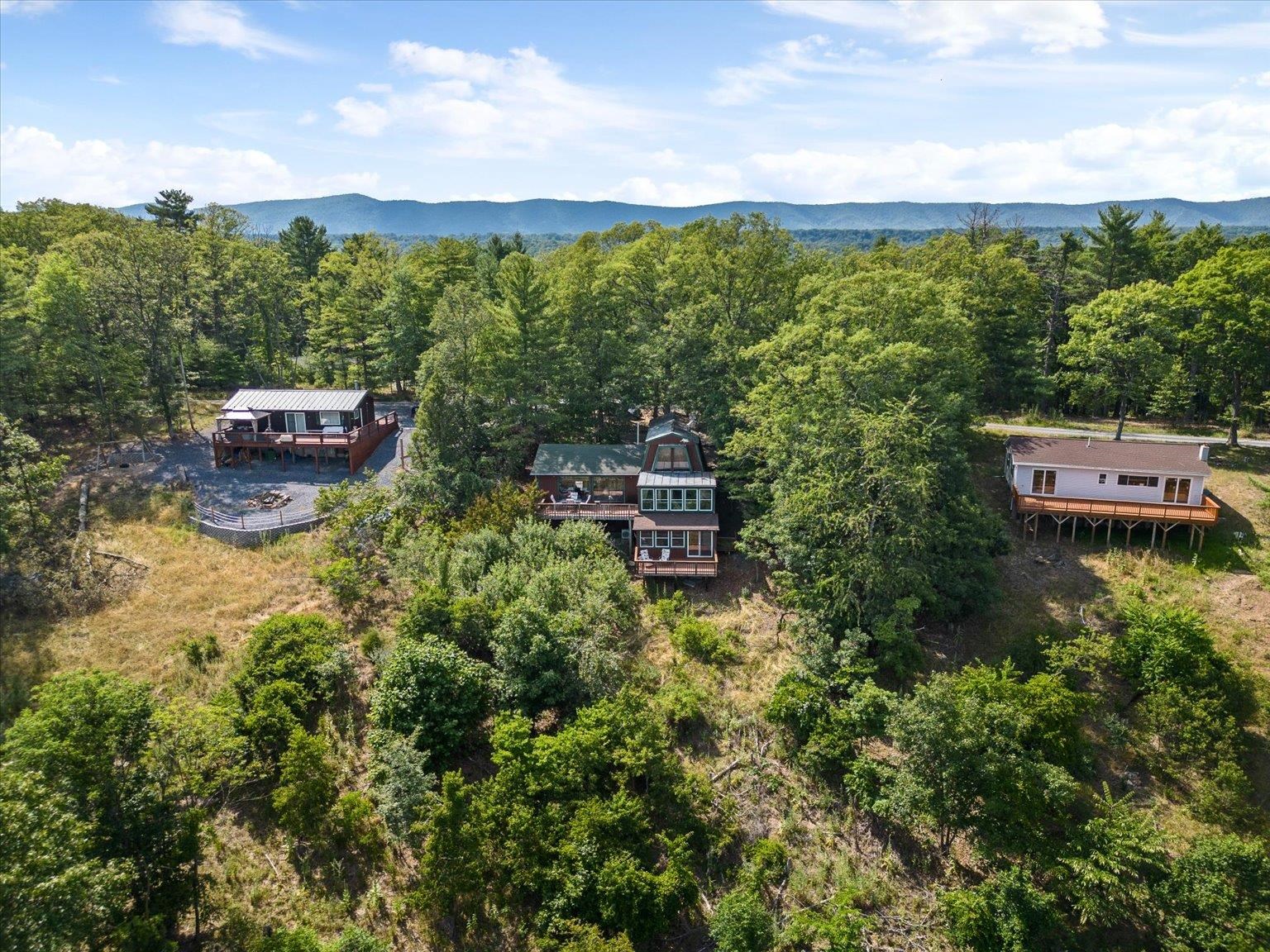 685 N MAPLE DR, MOUNT JACKSON, Virginia 22842, 3 Bedrooms Bedrooms, ,2 BathroomsBathrooms,Residential,685 N MAPLE DR,679257 MLS # 679257 685 N MAPLE DR, MOUNT JACKSON, Virginia 22842, 3 Bedrooms Bedrooms, ,2 BathroomsBathrooms,Residential,685 N MAPLE DR,679257 MLS # 679257