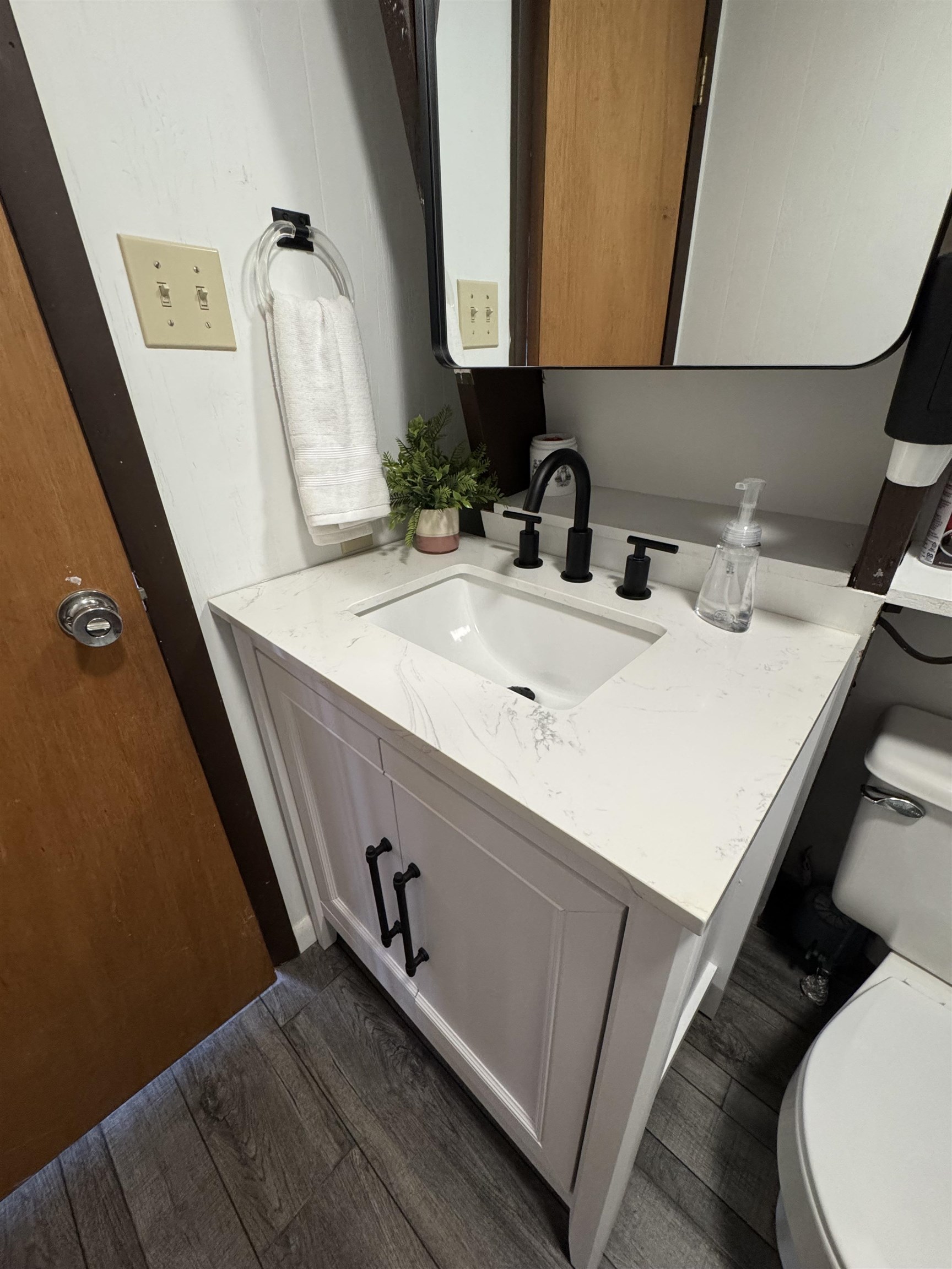 685 N MAPLE DR, MOUNT JACKSON, Virginia 22842, 3 Bedrooms Bedrooms, ,2 BathroomsBathrooms,Residential,685 N MAPLE DR,679257 MLS # 679257 685 N MAPLE DR, MOUNT JACKSON, Virginia 22842, 3 Bedrooms Bedrooms, ,2 BathroomsBathrooms,Residential,685 N MAPLE DR,679257 MLS # 679257