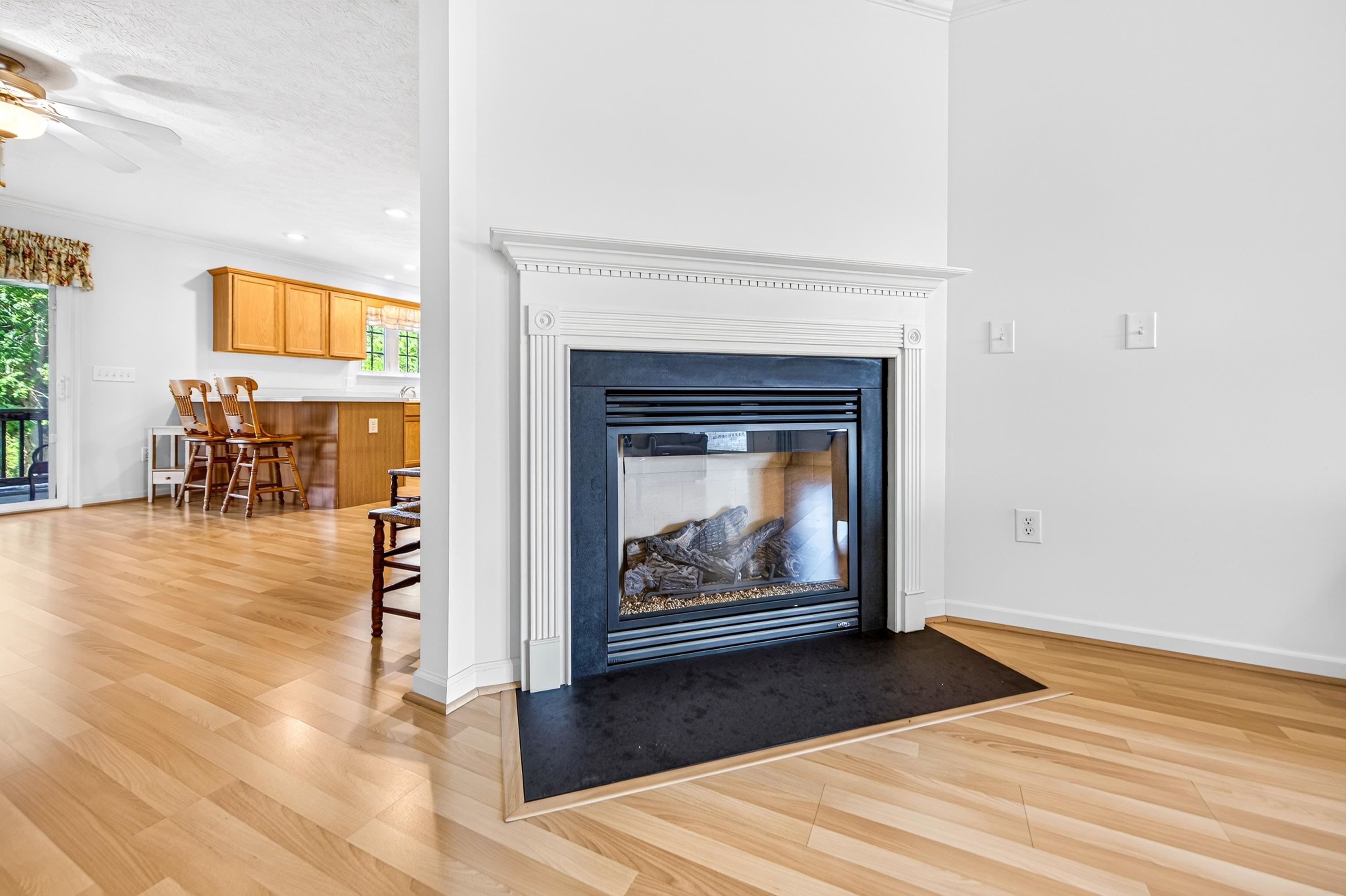 513 HICKORY GROVE CIR, HARRISONBURG, Virginia 22801, 3 Bedrooms Bedrooms, ,2 BathroomsBathrooms,Residential,513 HICKORY GROVE CIR,679258 MLS # 679258