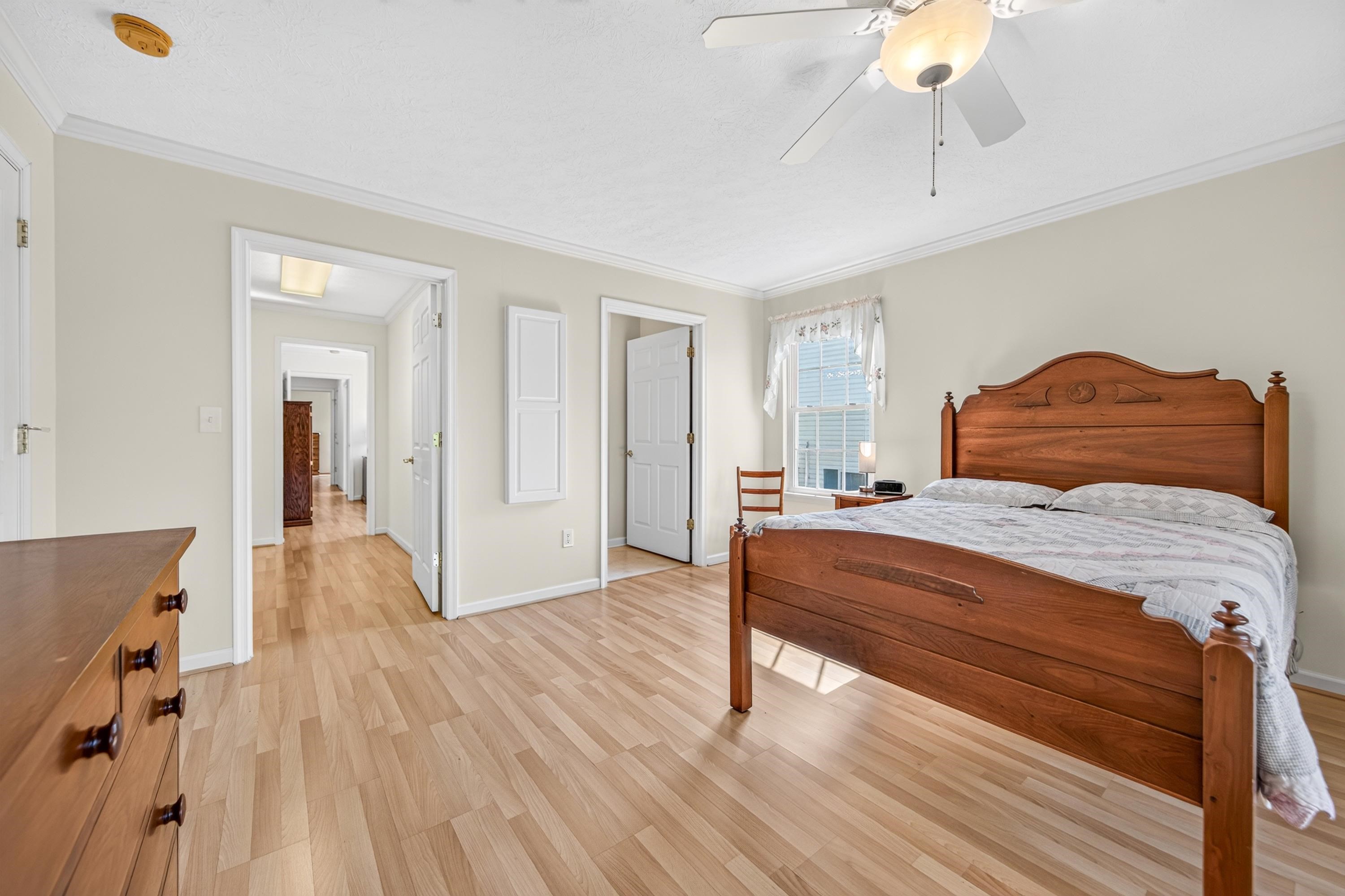 513 HICKORY GROVE CIR, HARRISONBURG, Virginia 22801, 3 Bedrooms Bedrooms, ,2 BathroomsBathrooms,Residential,513 HICKORY GROVE CIR,679258 MLS # 679258
