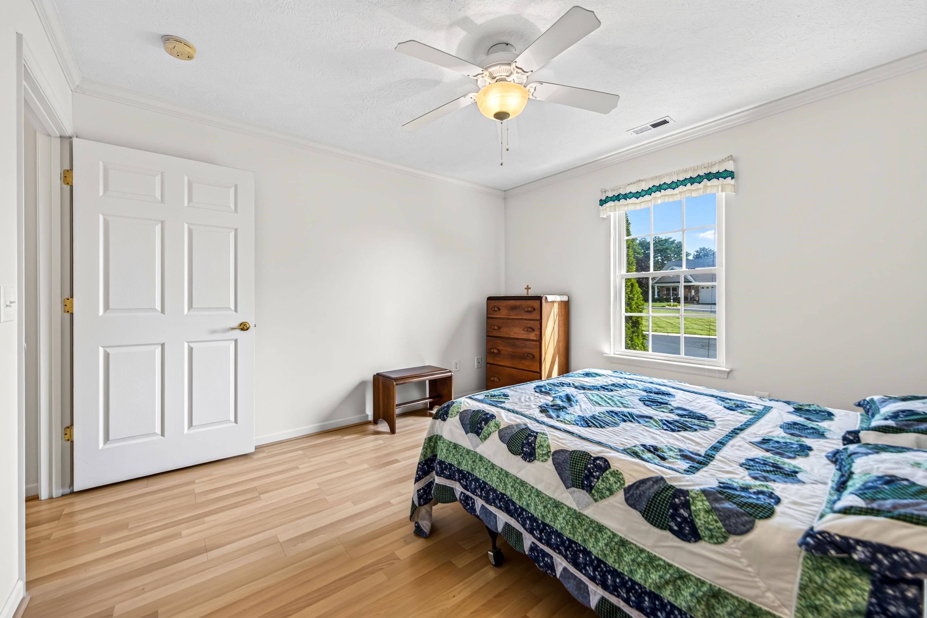 513 HICKORY GROVE CIR, HARRISONBURG, Virginia 22801, 3 Bedrooms Bedrooms, ,2 BathroomsBathrooms,Residential,513 HICKORY GROVE CIR,679258 MLS # 679258
