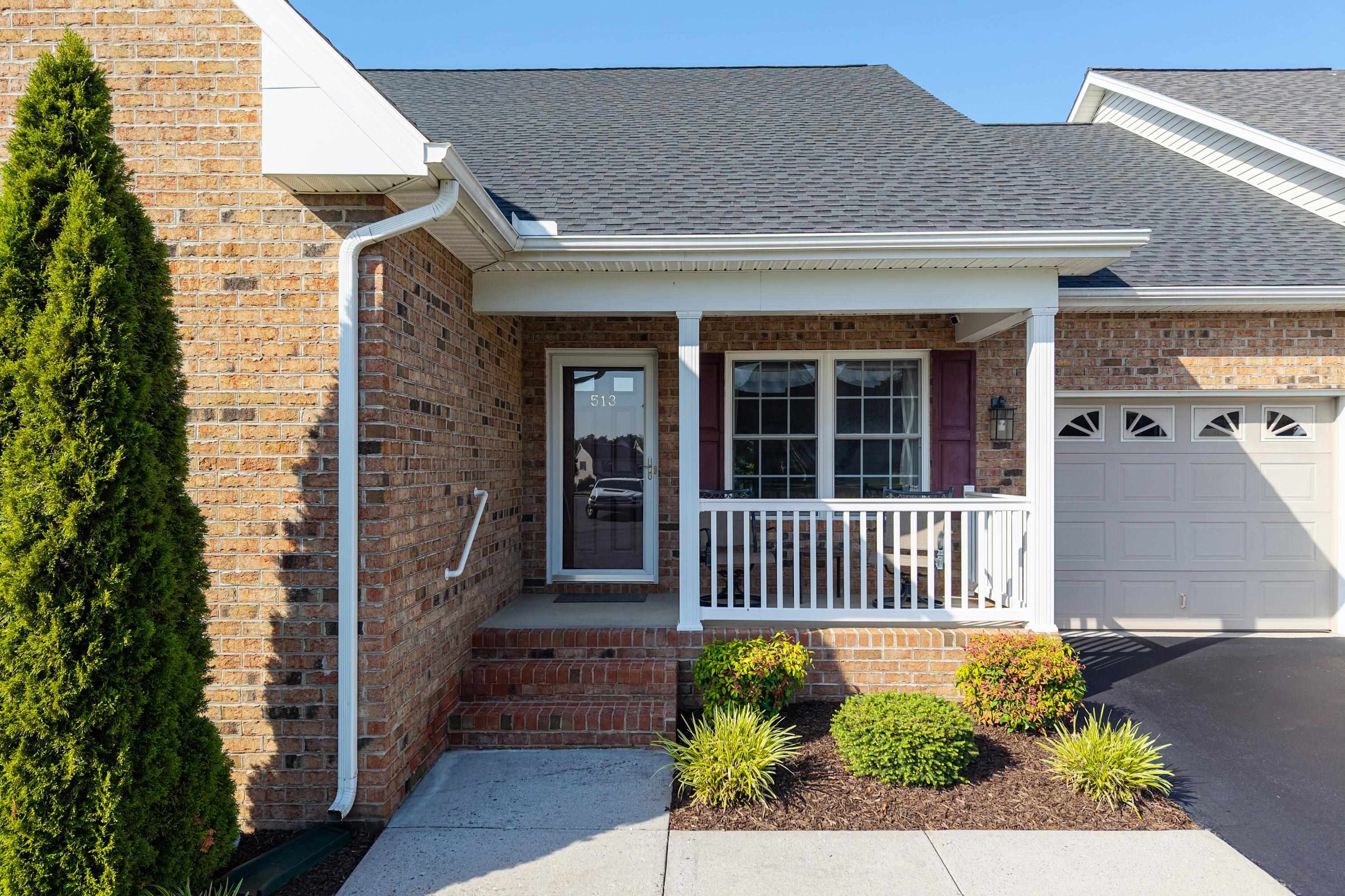 513 HICKORY GROVE CIR, HARRISONBURG, Virginia 22801, 3 Bedrooms Bedrooms, ,2 BathroomsBathrooms,Residential,513 HICKORY GROVE CIR,679258 MLS # 679258