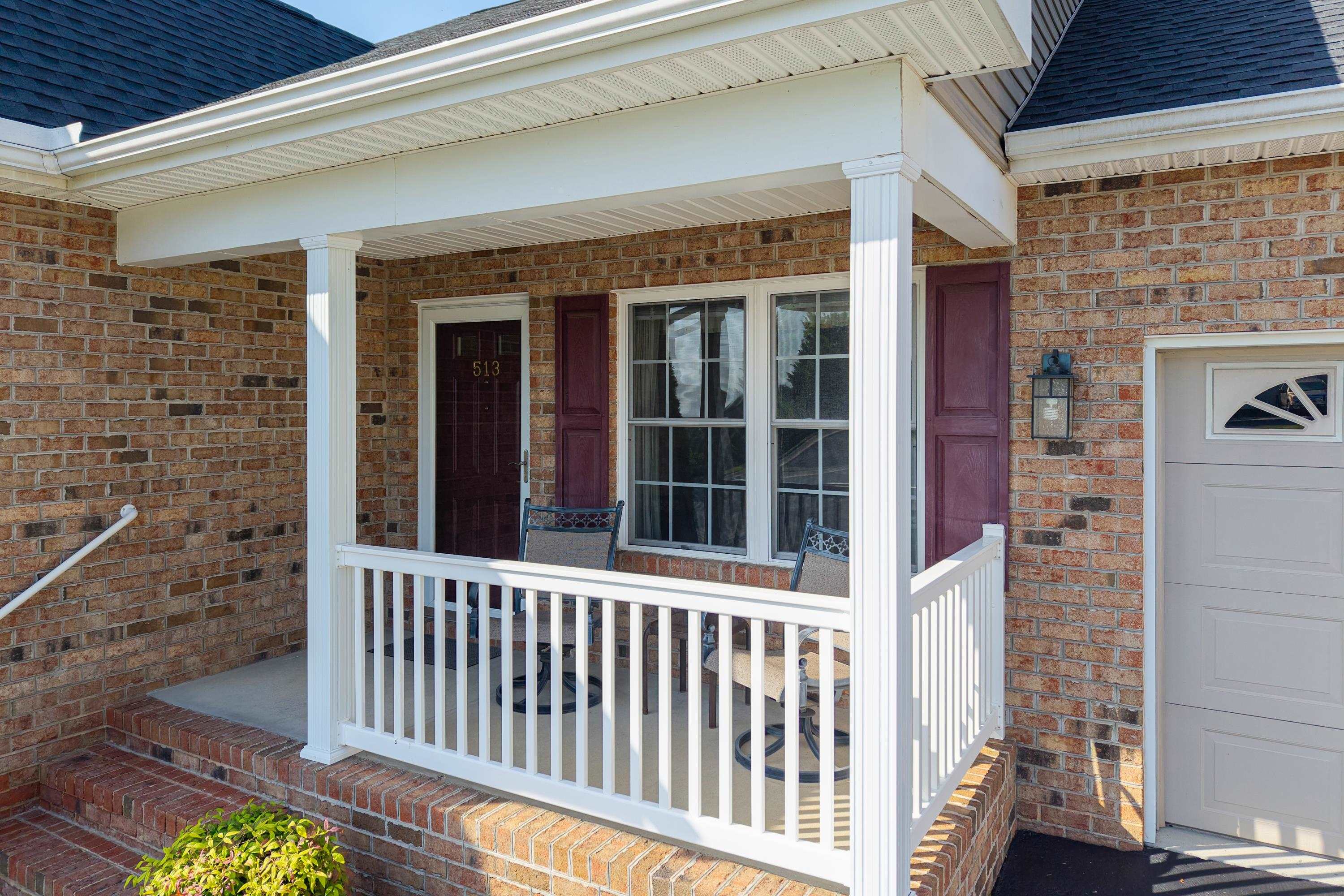 513 HICKORY GROVE CIR, HARRISONBURG, Virginia 22801, 3 Bedrooms Bedrooms, ,2 BathroomsBathrooms,Residential,513 HICKORY GROVE CIR,679258 MLS # 679258