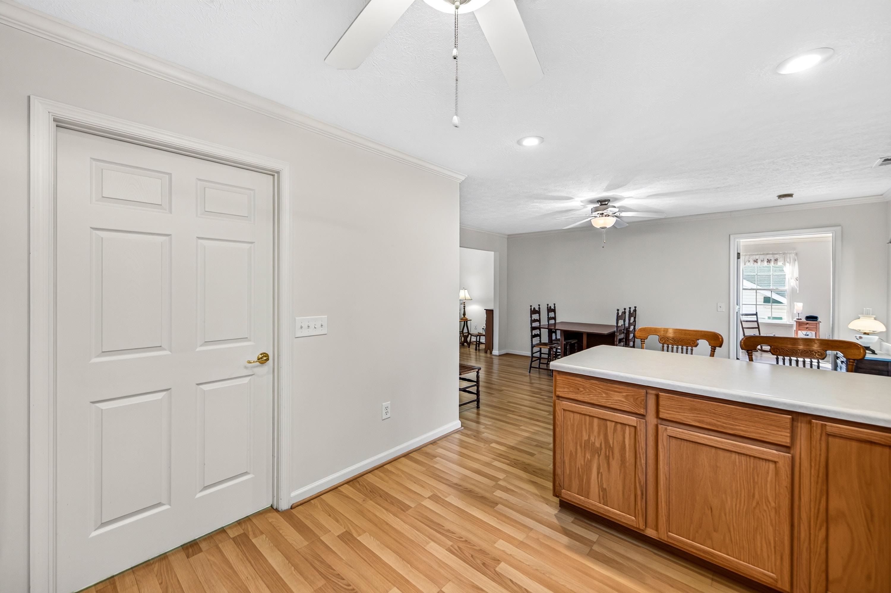 513 HICKORY GROVE CIR, HARRISONBURG, Virginia 22801, 3 Bedrooms Bedrooms, ,2 BathroomsBathrooms,Residential,513 HICKORY GROVE CIR,679258 MLS # 679258