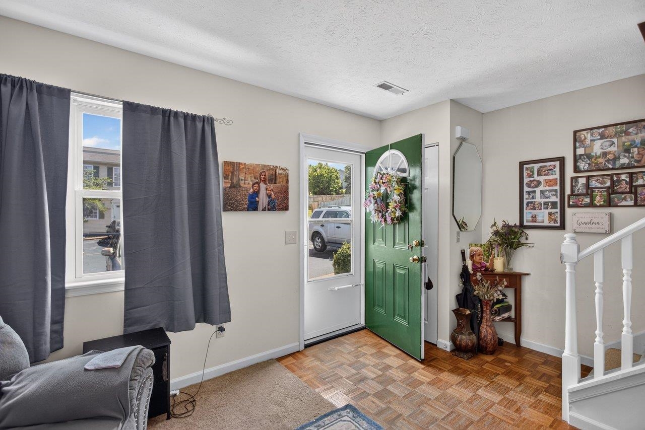 811 NORTHFIELD CT, HARRISONBURG, Virginia 22802, 3 Bedrooms Bedrooms, ,1 BathroomBathrooms,Residential,811 NORTHFIELD CT,679262 MLS # 679262 811 NORTHFIELD CT, HARRISONBURG, Virginia 22802, 3 Bedrooms Bedrooms, ,1 BathroomBathrooms,Residential,811 NORTHFIELD CT,679262 MLS # 679262