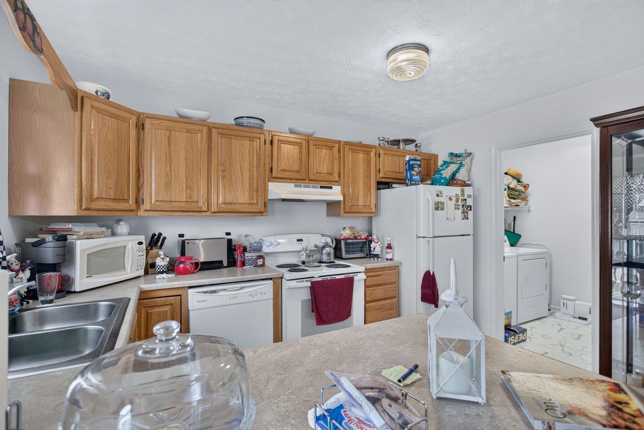 811 NORTHFIELD CT, HARRISONBURG, Virginia 22802, 3 Bedrooms Bedrooms, ,1 BathroomBathrooms,Residential,811 NORTHFIELD CT,679262 MLS # 679262 811 NORTHFIELD CT, HARRISONBURG, Virginia 22802, 3 Bedrooms Bedrooms, ,1 BathroomBathrooms,Residential,811 NORTHFIELD CT,679262 MLS # 679262