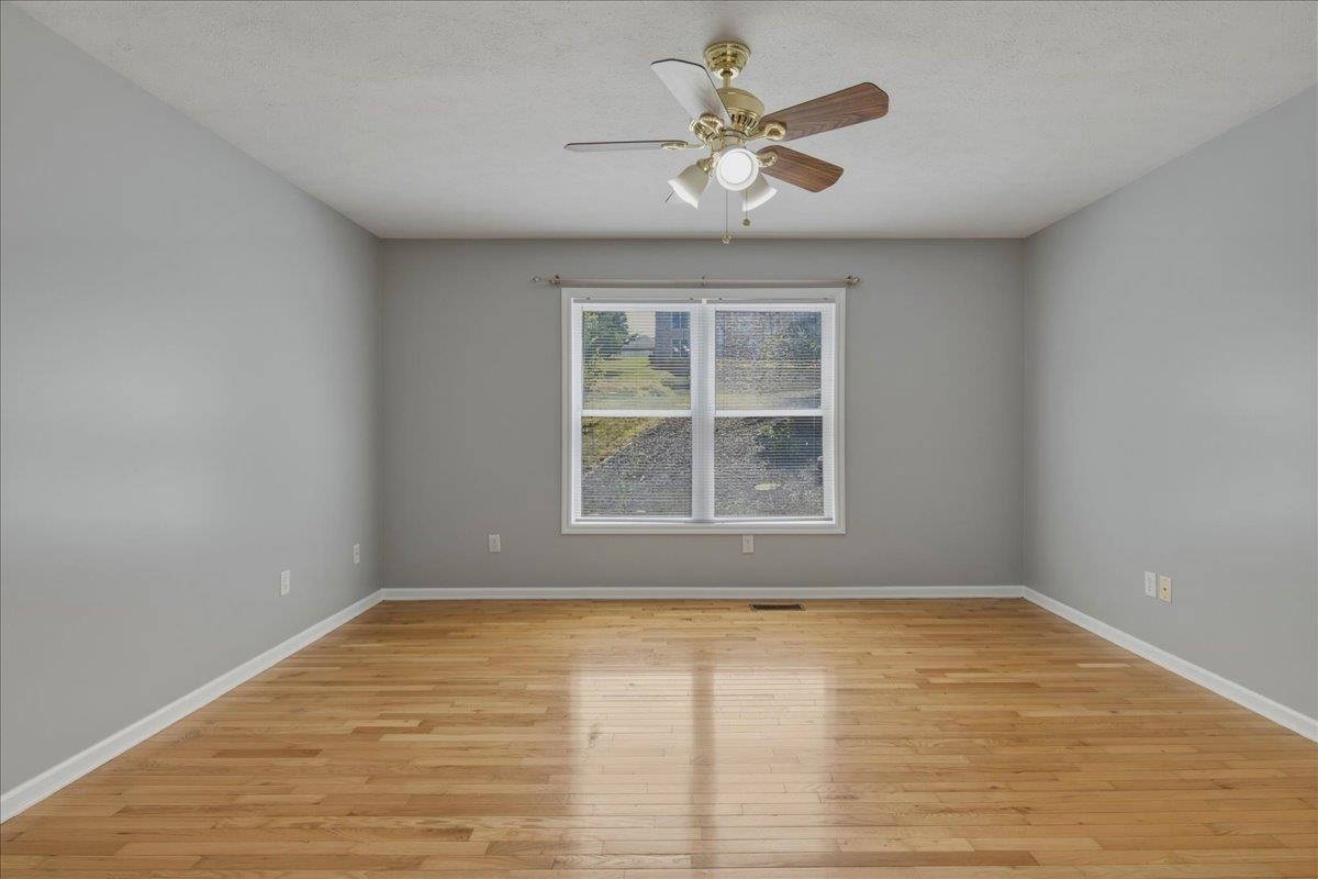 3986 DIXIE RIDGE RUN RD, PENN LAIRD, Virginia 22846, 4 Bedrooms Bedrooms, ,3 BathroomsBathrooms,Residential,3986 DIXIE RIDGE RUN RD,679266 MLS # 679266 3986 DIXIE RIDGE RUN RD, PENN LAIRD, Virginia 22846, 4 Bedrooms Bedrooms, ,3 BathroomsBathrooms,Residential,3986 DIXIE RIDGE RUN RD,679266 MLS # 679266