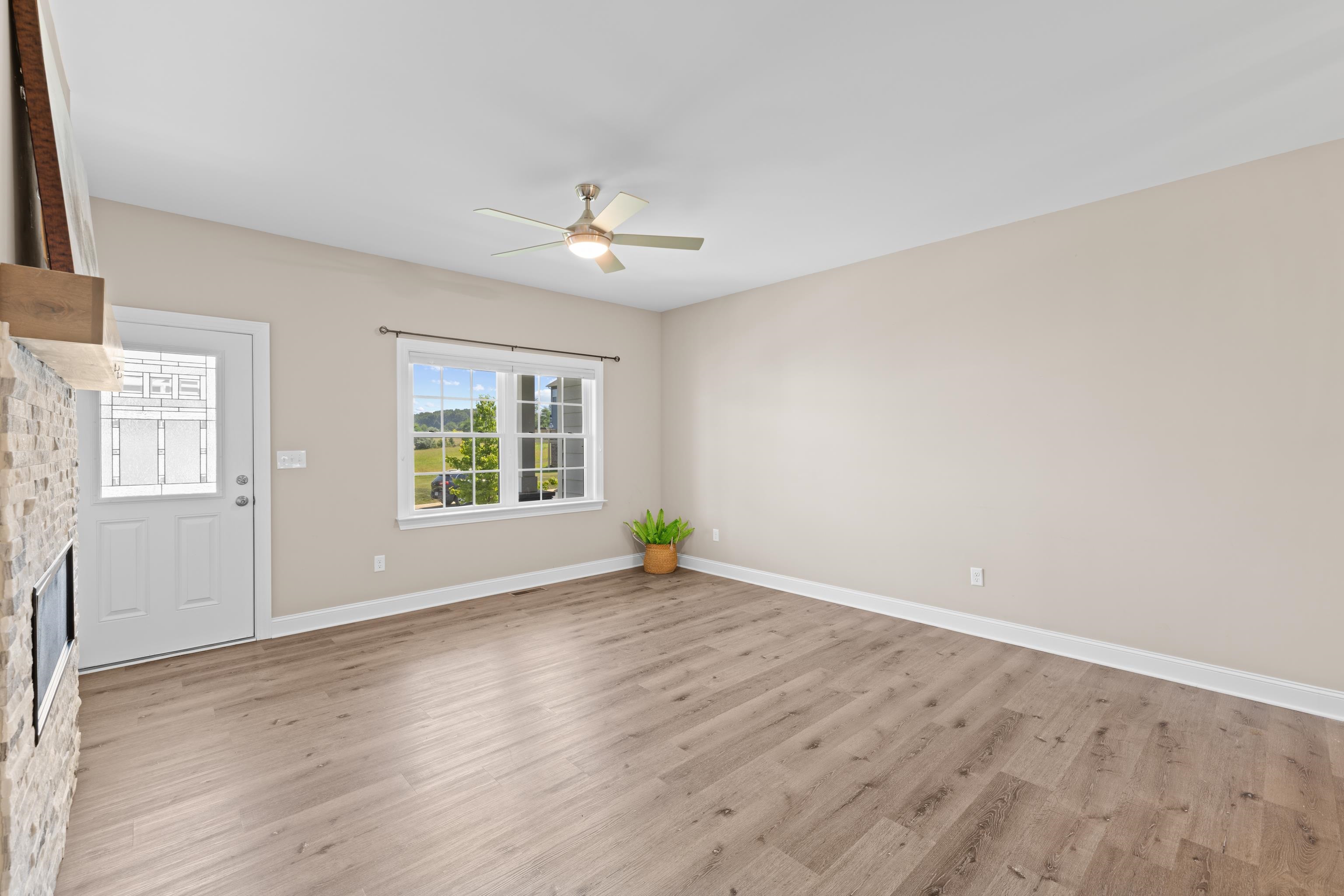 99 WHISPERING OAKS DR, STAUNTON, Virginia 24401, 4 Bedrooms Bedrooms, ,2 BathroomsBathrooms,Residential,99 WHISPERING OAKS DR,679268 MLS # 679268