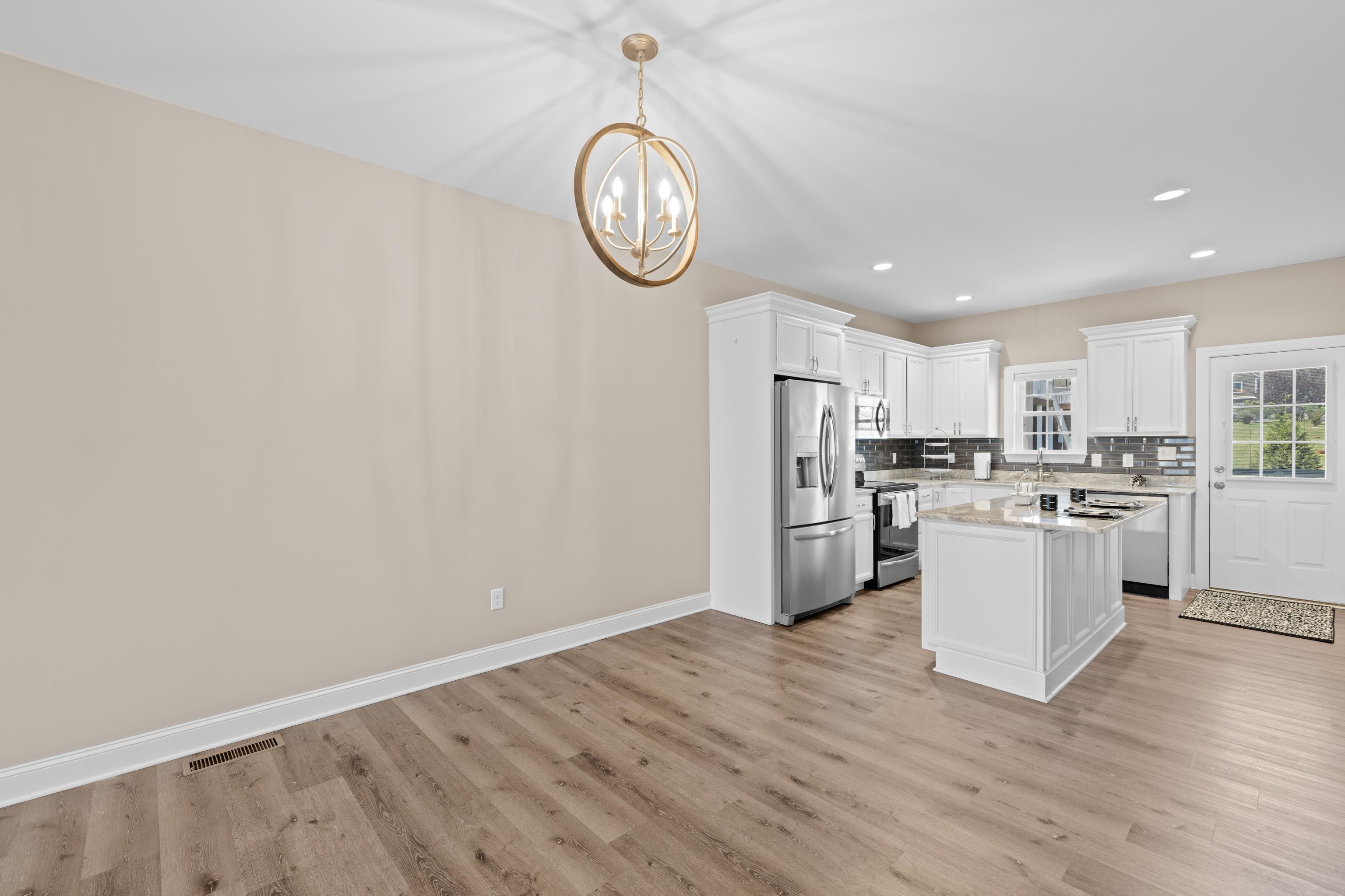 99 WHISPERING OAKS DR, STAUNTON, Virginia 24401, 4 Bedrooms Bedrooms, ,2 BathroomsBathrooms,Residential,99 WHISPERING OAKS DR,679268 MLS # 679268
