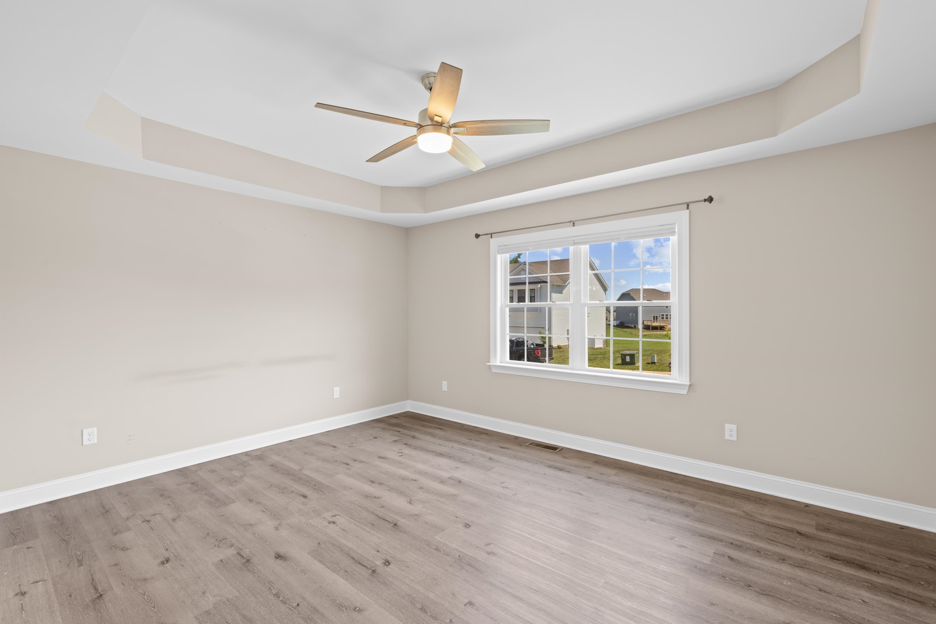 99 WHISPERING OAKS DR, STAUNTON, Virginia 24401, 4 Bedrooms Bedrooms, ,2 BathroomsBathrooms,Residential,99 WHISPERING OAKS DR,679268 MLS # 679268
