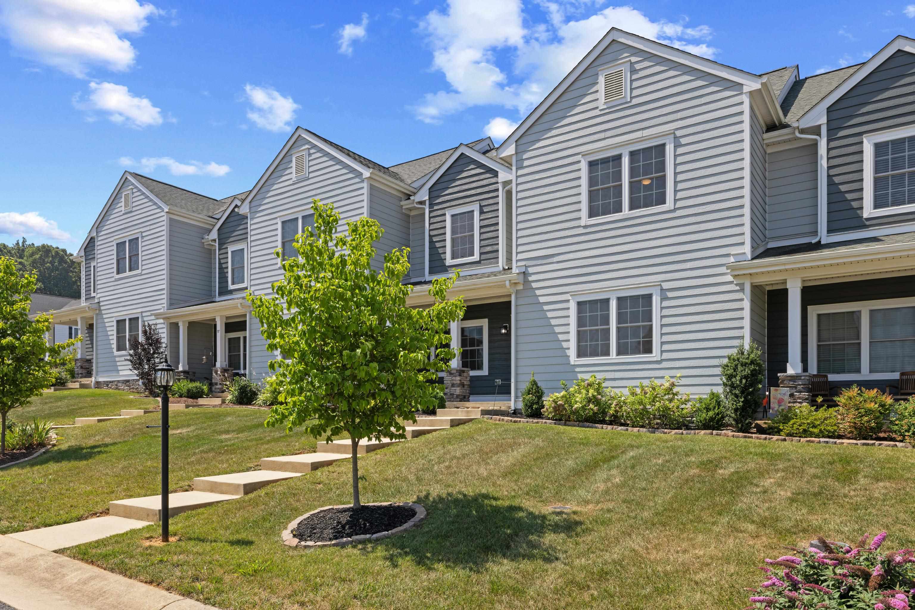 99 WHISPERING OAKS DR, STAUNTON, Virginia 24401, 4 Bedrooms Bedrooms, ,2 BathroomsBathrooms,Residential,99 WHISPERING OAKS DR,679268 MLS # 679268