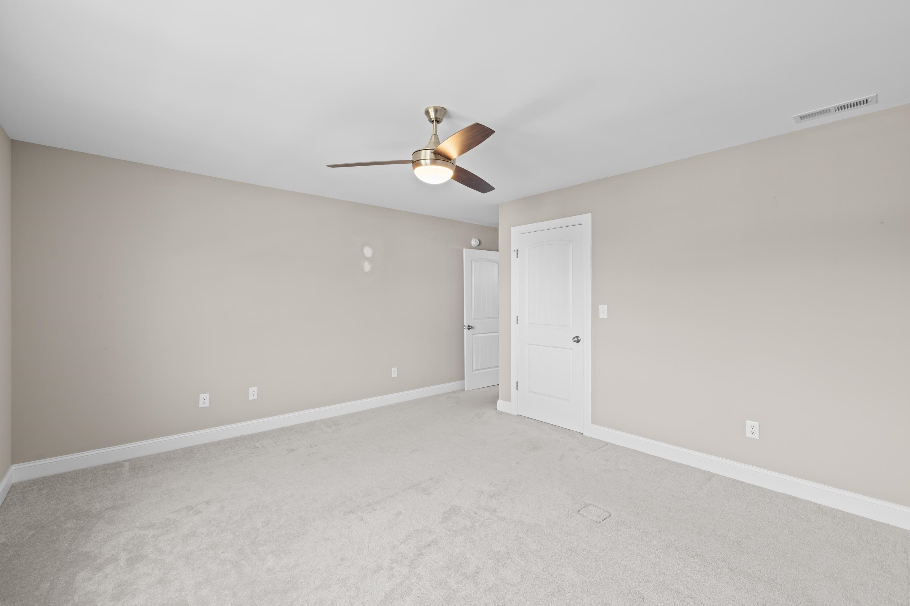 99 WHISPERING OAKS DR, STAUNTON, Virginia 24401, 4 Bedrooms Bedrooms, ,2 BathroomsBathrooms,Residential,99 WHISPERING OAKS DR,679268 MLS # 679268