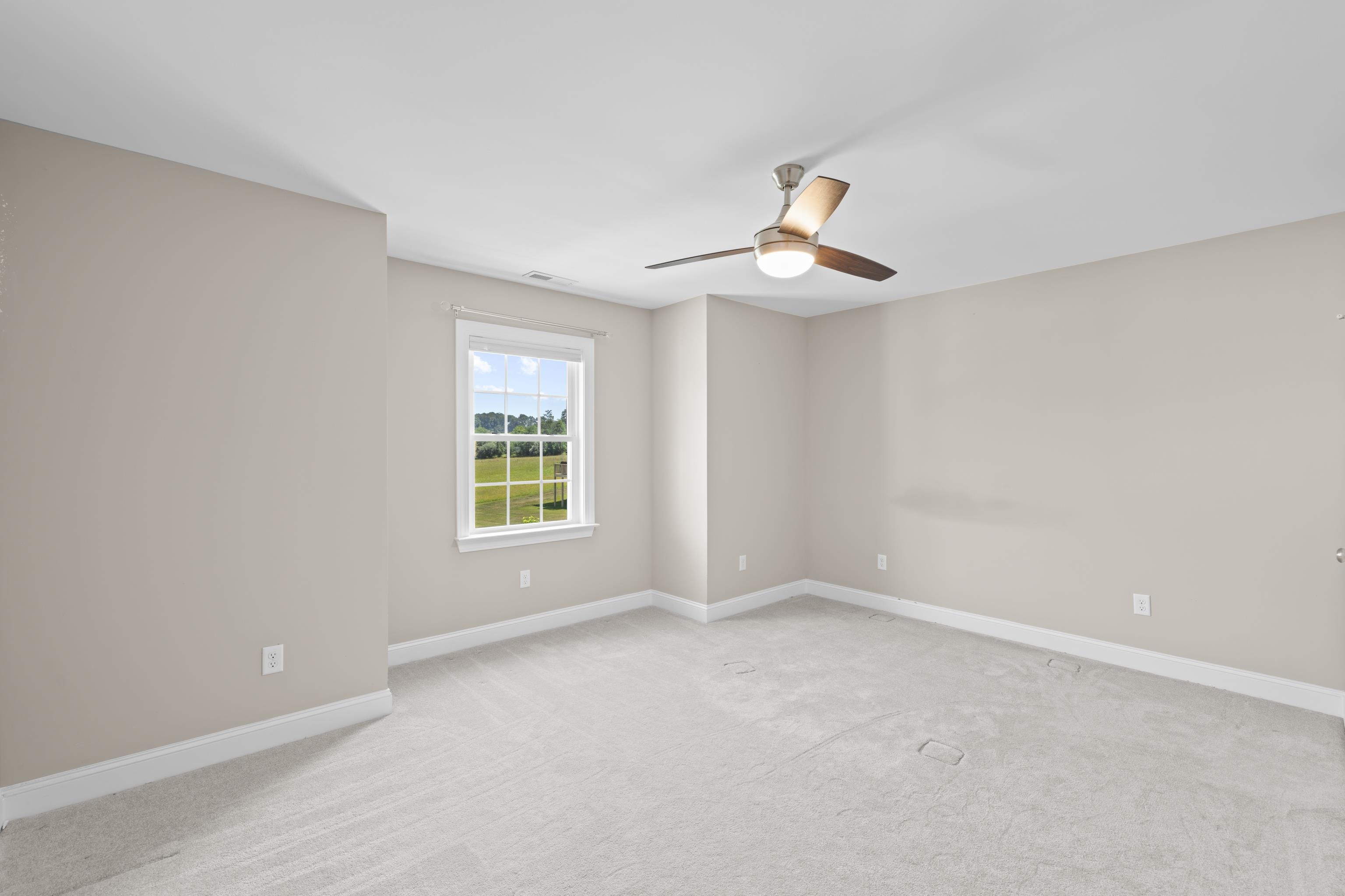 99 WHISPERING OAKS DR, STAUNTON, Virginia 24401, 4 Bedrooms Bedrooms, ,2 BathroomsBathrooms,Residential,99 WHISPERING OAKS DR,679268 MLS # 679268
