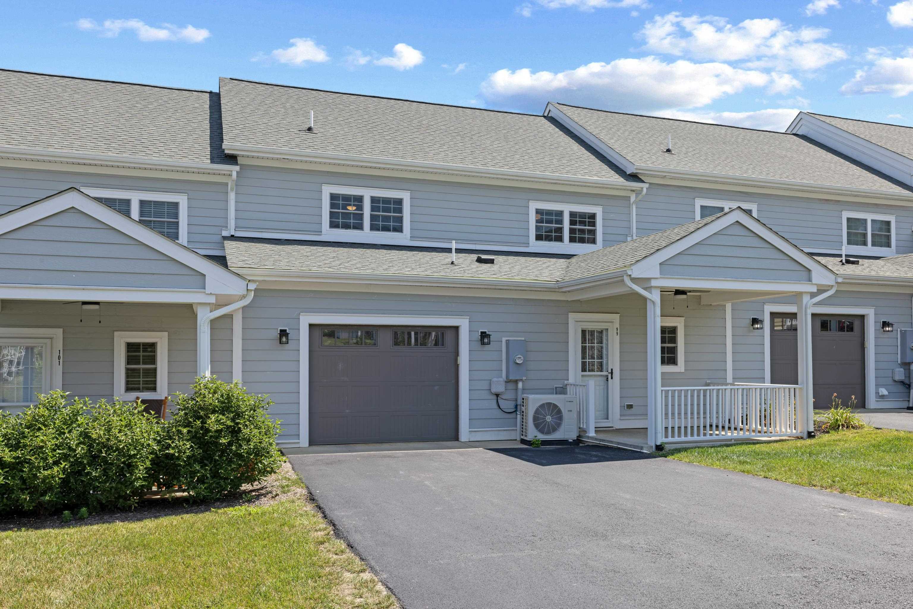 99 WHISPERING OAKS DR, STAUNTON, Virginia 24401, 4 Bedrooms Bedrooms, ,2 BathroomsBathrooms,Residential,99 WHISPERING OAKS DR,679268 MLS # 679268