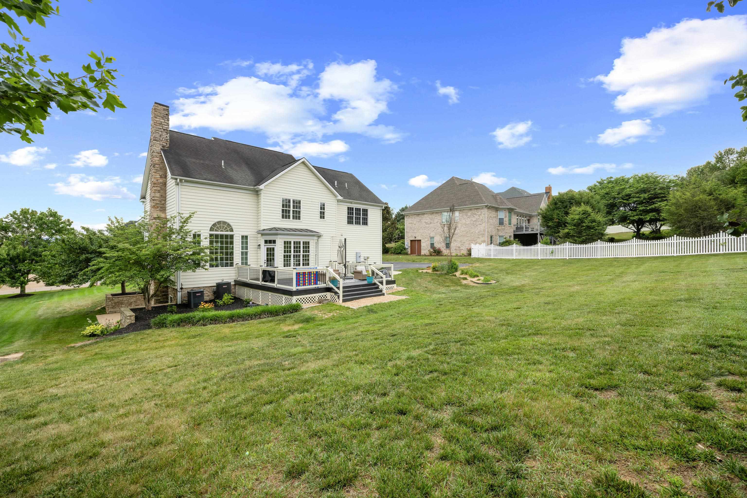 326 CLAREMONT AVE, ROCKINGHAM, Virginia 22801, 5 Bedrooms Bedrooms, ,3 BathroomsBathrooms,Residential,Home Sweet NextHome!,326 CLAREMONT AVE,679269 MLS # 679269 326 CLAREMONT AVE, ROCKINGHAM, Virginia 22801, 5 Bedrooms Bedrooms, ,3 BathroomsBathrooms,Residential,Home Sweet NextHome!,326 CLAREMONT AVE,679269 MLS # 679269
