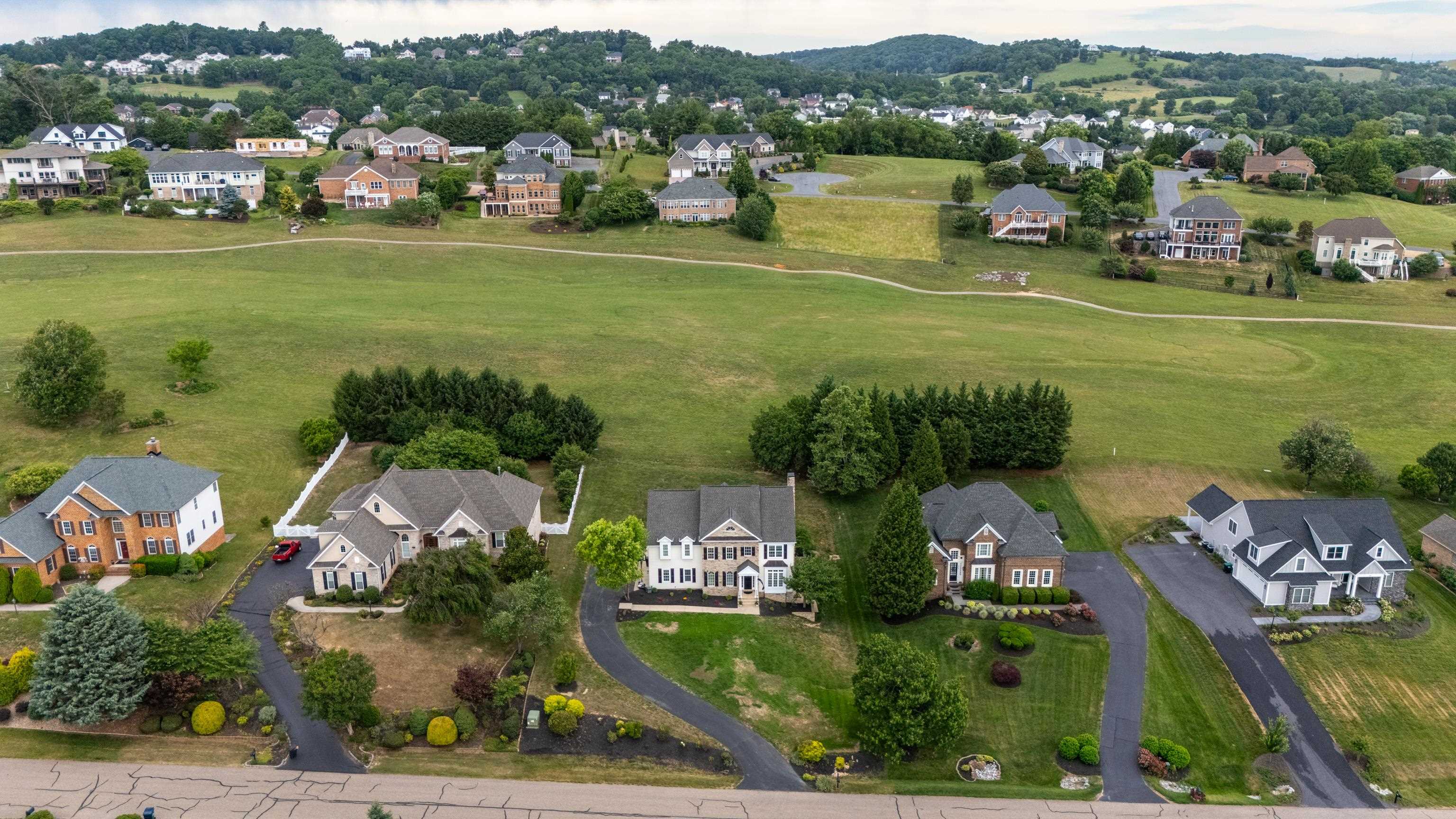 326 CLAREMONT AVE, ROCKINGHAM, Virginia 22801, 5 Bedrooms Bedrooms, ,3 BathroomsBathrooms,Residential,Home Sweet NextHome!,326 CLAREMONT AVE,679269 MLS # 679269 326 CLAREMONT AVE, ROCKINGHAM, Virginia 22801, 5 Bedrooms Bedrooms, ,3 BathroomsBathrooms,Residential,Home Sweet NextHome!,326 CLAREMONT AVE,679269 MLS # 679269