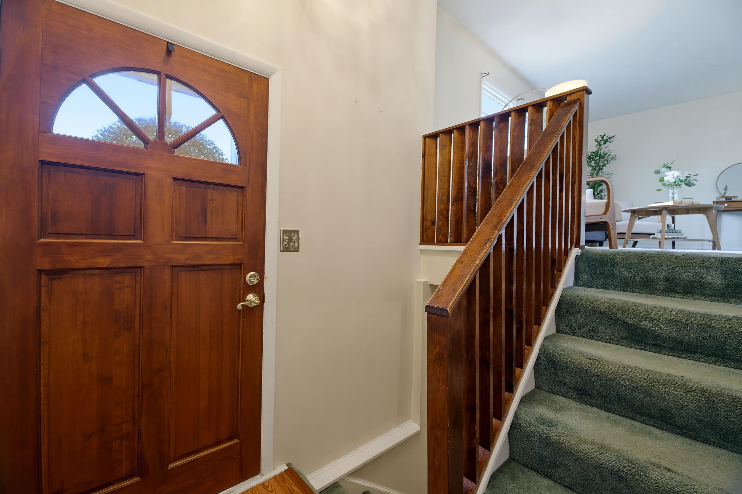 112 BELLVIEW ST, STAUNTON, Virginia 24401, 3 Bedrooms Bedrooms, ,1 BathroomBathrooms,Residential,112 BELLVIEW ST,679278 MLS # 679278