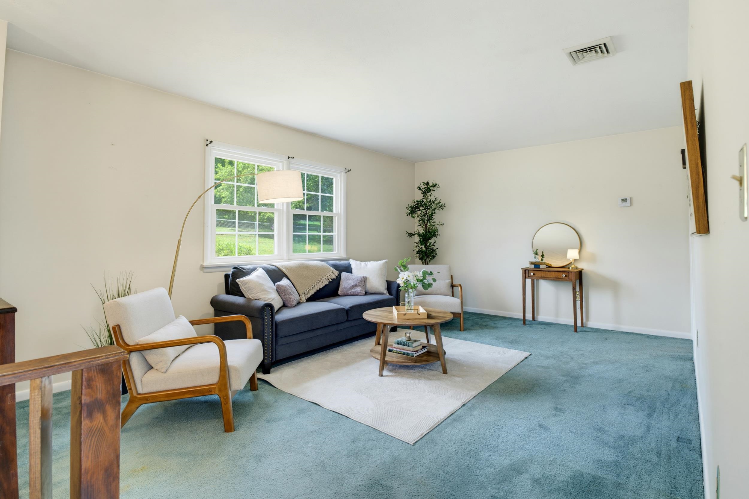 112 BELLVIEW ST, STAUNTON, Virginia 24401, 3 Bedrooms Bedrooms, ,1 BathroomBathrooms,Residential,112 BELLVIEW ST,679278 MLS # 679278