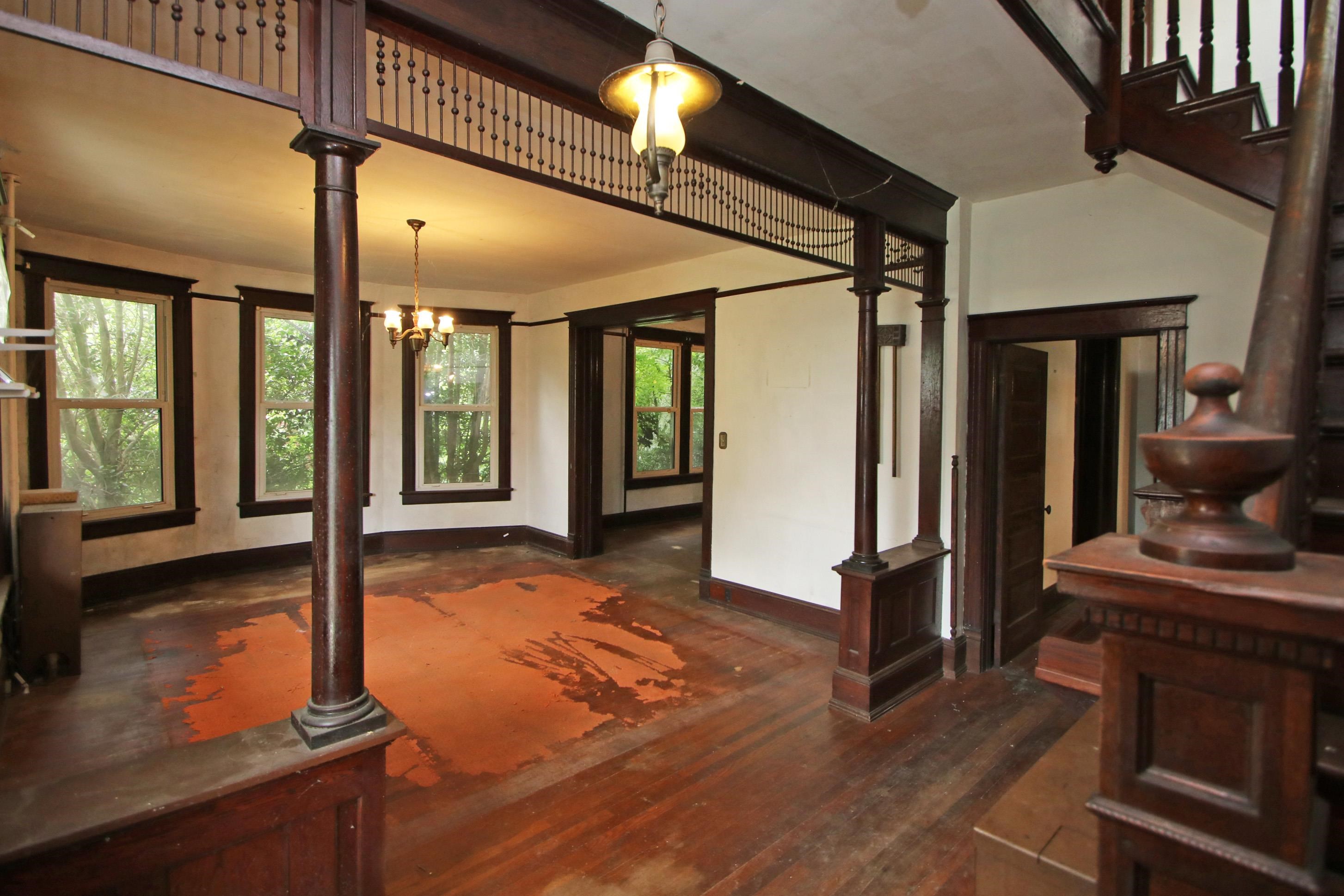 347 HIGH ST, DAYTON, Virginia 22821, 5 Bedrooms Bedrooms, ,2 BathroomsBathrooms,Residential,347 HIGH ST,679286 MLS # 679286