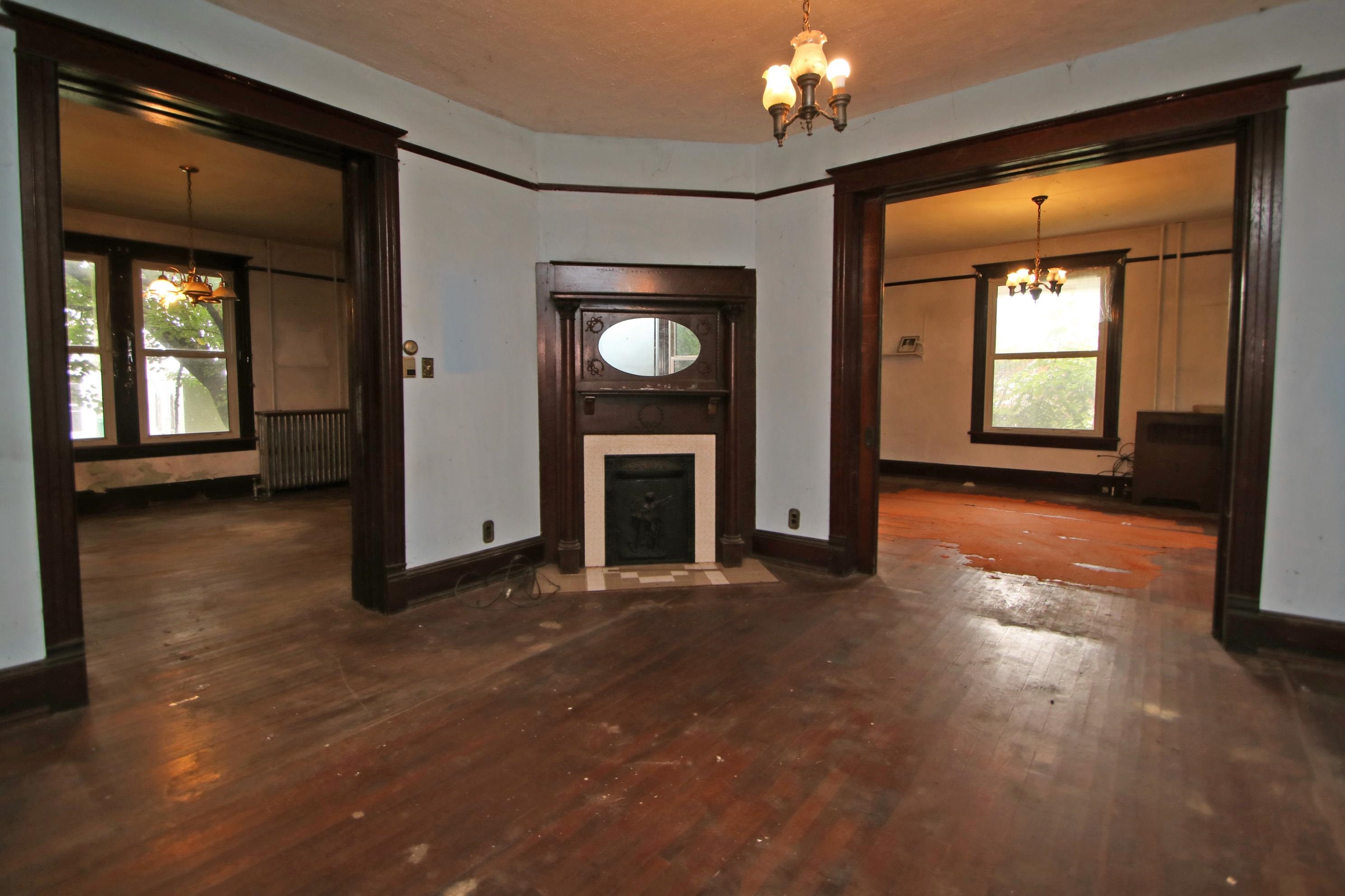 347 HIGH ST, DAYTON, Virginia 22821, 5 Bedrooms Bedrooms, ,2 BathroomsBathrooms,Residential,347 HIGH ST,679286 MLS # 679286