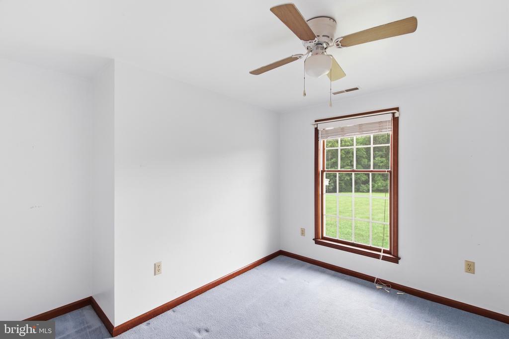 4407 INDIAN RUN RD, AMISSVILLE, Virginia 20106, 3 Bedrooms Bedrooms, ,2 BathroomsBathrooms,Residential,4407 INDIAN RUN RD,VACU2014244 MLS # VACU2014244 4407 INDIAN RUN RD, AMISSVILLE, Virginia 20106, 3 Bedrooms Bedrooms, ,2 BathroomsBathrooms,Residential,4407 INDIAN RUN RD,VACU2014244 MLS # VACU2014244
