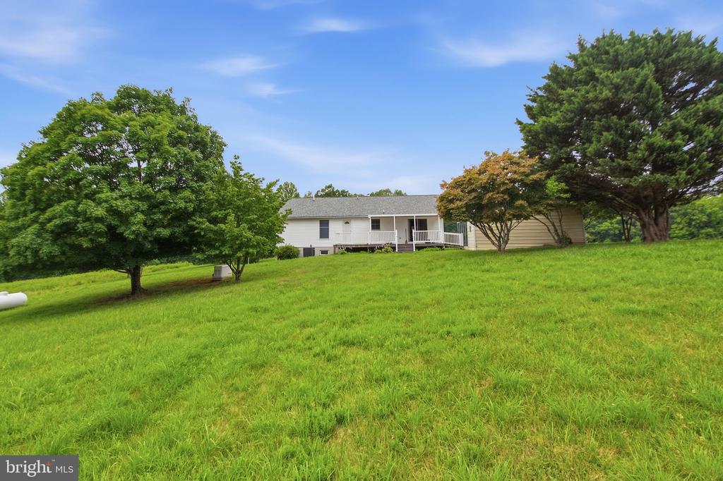 4407 INDIAN RUN RD, AMISSVILLE, Virginia 20106, 3 Bedrooms Bedrooms, ,2 BathroomsBathrooms,Residential,4407 INDIAN RUN RD,VACU2014244 MLS # VACU2014244 4407 INDIAN RUN RD, AMISSVILLE, Virginia 20106, 3 Bedrooms Bedrooms, ,2 BathroomsBathrooms,Residential,4407 INDIAN RUN RD,VACU2014244 MLS # VACU2014244