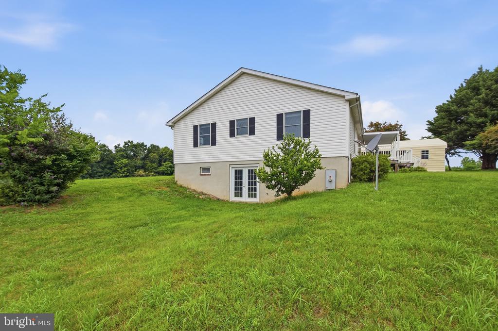 4407 INDIAN RUN RD, AMISSVILLE, Virginia 20106, 3 Bedrooms Bedrooms, ,2 BathroomsBathrooms,Residential,4407 INDIAN RUN RD,VACU2014244 MLS # VACU2014244 4407 INDIAN RUN RD, AMISSVILLE, Virginia 20106, 3 Bedrooms Bedrooms, ,2 BathroomsBathrooms,Residential,4407 INDIAN RUN RD,VACU2014244 MLS # VACU2014244