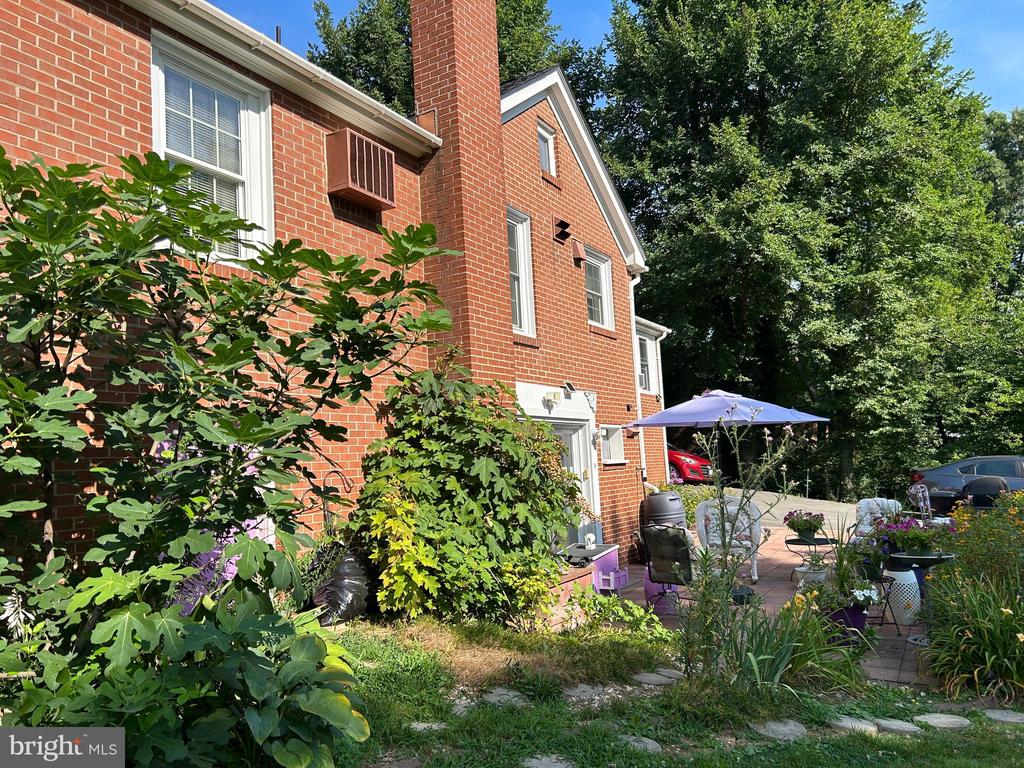 404 CHURCH ST, GORDONSVILLE, Virginia 22942, 6 Bedrooms Bedrooms, ,5 BathroomsBathrooms,Residential,404 CHURCH ST,VAOR2014686 MLS # VAOR2014686 404 CHURCH ST, GORDONSVILLE, Virginia 22942, 6 Bedrooms Bedrooms, ,5 BathroomsBathrooms,Residential,404 CHURCH ST,VAOR2014686 MLS # VAOR2014686