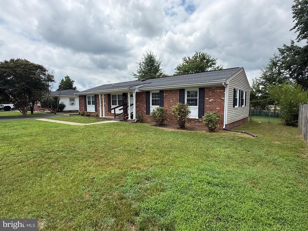 4112 MIDWAY ST, FREDERICKSBURG, Virginia 22408, 4 Bedrooms Bedrooms, ,2 BathroomsBathrooms,Residential,4112 MIDWAY ST,VASP2043632 MLS # VASP2043632 4112 MIDWAY ST, FREDERICKSBURG, Virginia 22408, 4 Bedrooms Bedrooms, ,2 BathroomsBathrooms,Residential,4112 MIDWAY ST,VASP2043632 MLS # VASP2043632