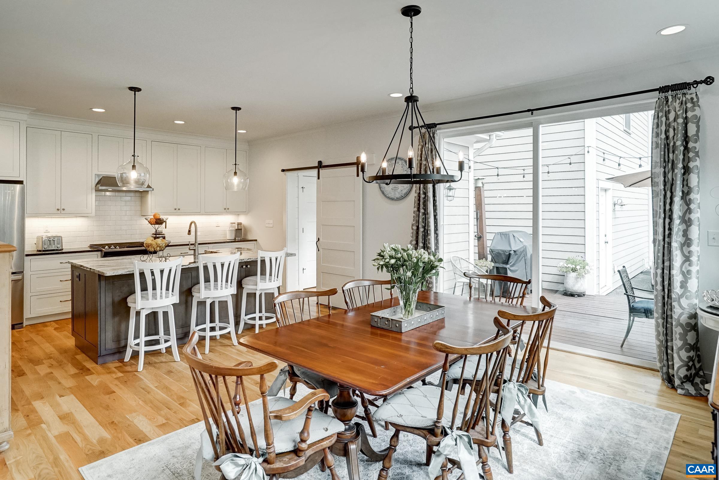 Eat in dining area with 8ft sliding doors leading to deck. Eat in dining area with 8ft sliding doors leading to deck.