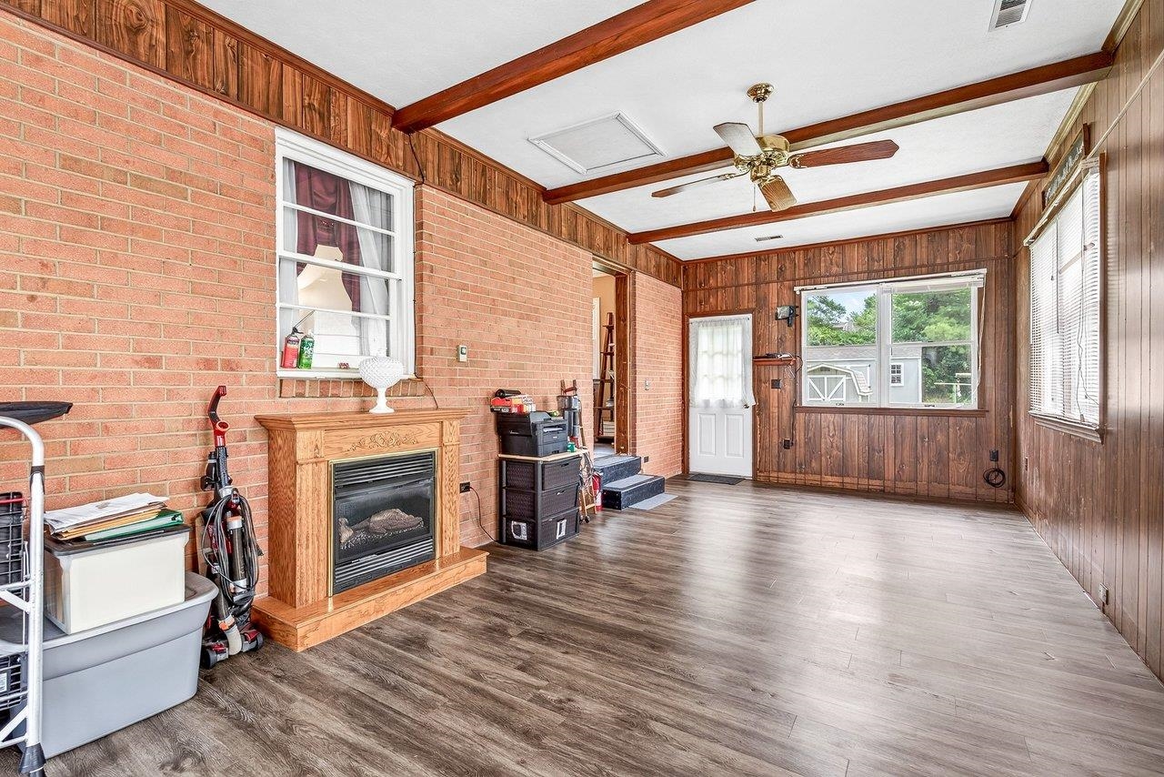 741 BROADVIEW DR, HARRISONBURG, Virginia 22802, 3 Bedrooms Bedrooms, ,1 BathroomBathrooms,Residential,741 BROADVIEW DR,679293 MLS # 679293 741 BROADVIEW DR, HARRISONBURG, Virginia 22802, 3 Bedrooms Bedrooms, ,1 BathroomBathrooms,Residential,741 BROADVIEW DR,679293 MLS # 679293