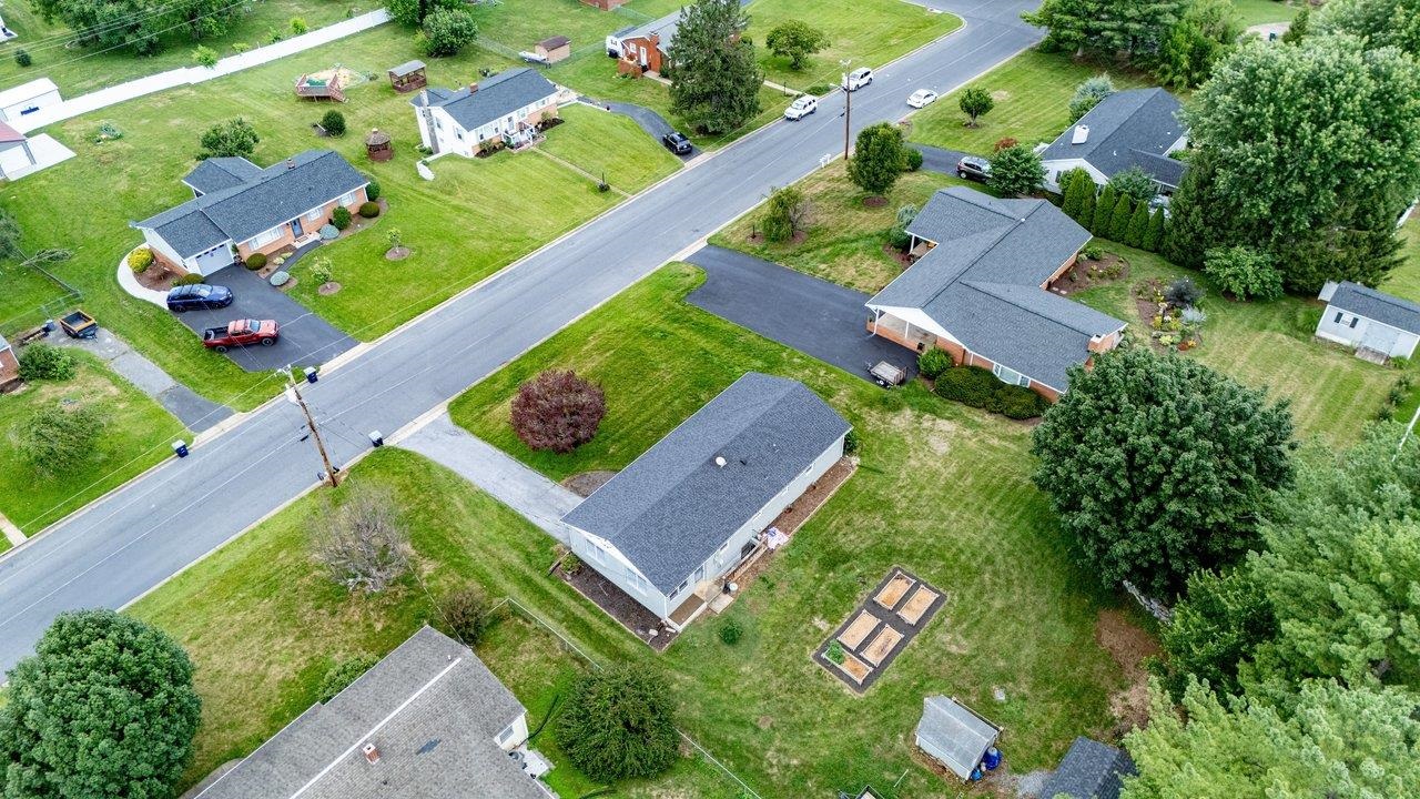 741 BROADVIEW DR, HARRISONBURG, Virginia 22802, 3 Bedrooms Bedrooms, ,1 BathroomBathrooms,Residential,741 BROADVIEW DR,679293 MLS # 679293 741 BROADVIEW DR, HARRISONBURG, Virginia 22802, 3 Bedrooms Bedrooms, ,1 BathroomBathrooms,Residential,741 BROADVIEW DR,679293 MLS # 679293