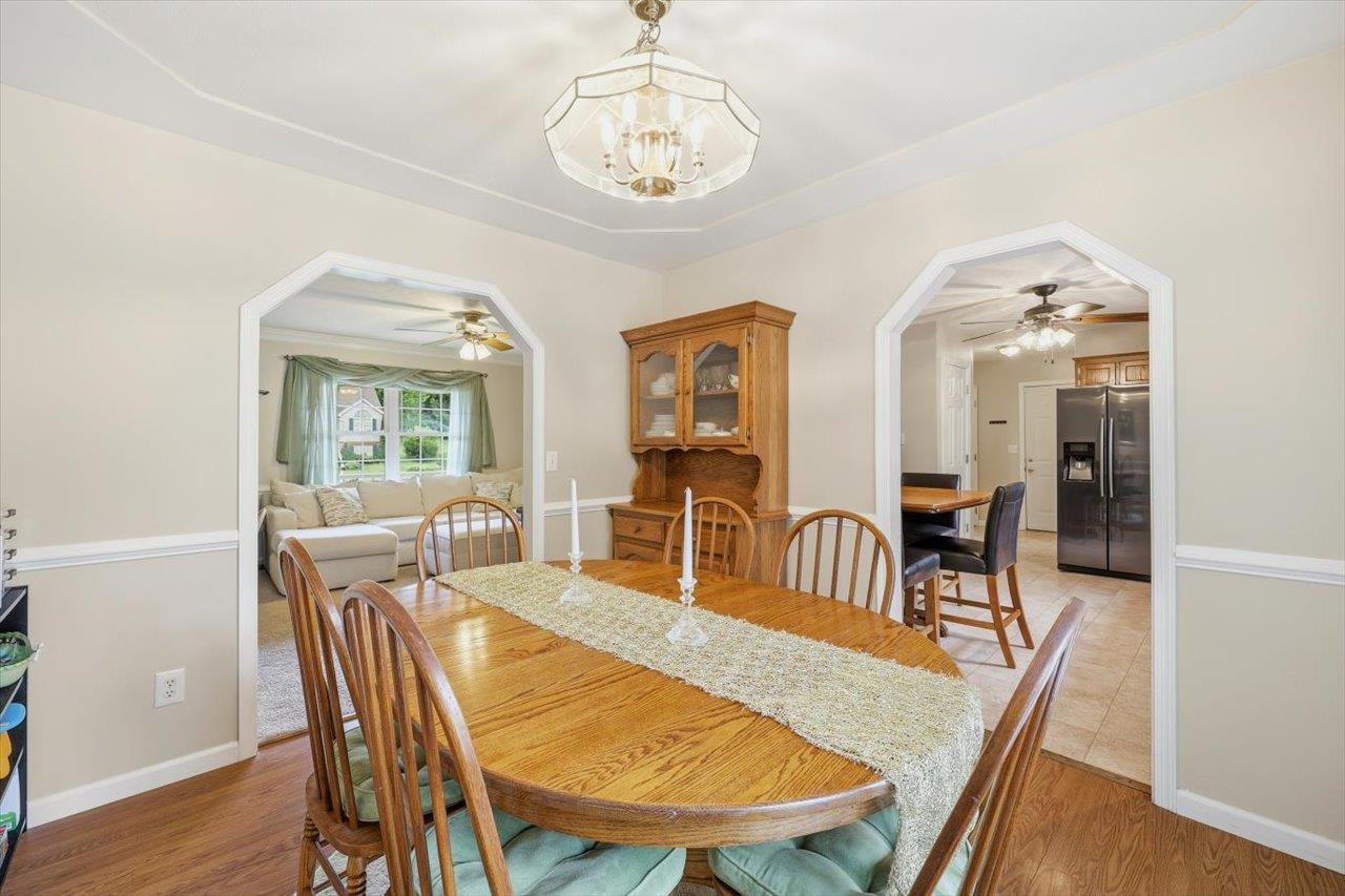 1836 HARVARD RD, WAYNESBORO, Virginia 22980, 3 Bedrooms Bedrooms, ,2 BathroomsBathrooms,Residential,1836 HARVARD RD,679313 MLS # 679313 1836 HARVARD RD, WAYNESBORO, Virginia 22980, 3 Bedrooms Bedrooms, ,2 BathroomsBathrooms,Residential,1836 HARVARD RD,679313 MLS # 679313