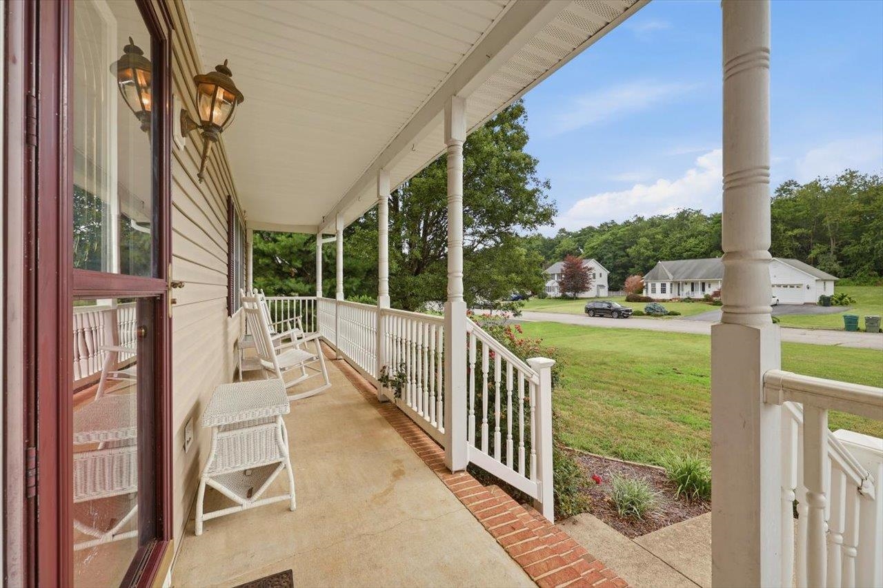 1836 HARVARD RD, WAYNESBORO, Virginia 22980, 3 Bedrooms Bedrooms, ,2 BathroomsBathrooms,Residential,1836 HARVARD RD,679313 MLS # 679313 1836 HARVARD RD, WAYNESBORO, Virginia 22980, 3 Bedrooms Bedrooms, ,2 BathroomsBathrooms,Residential,1836 HARVARD RD,679313 MLS # 679313
