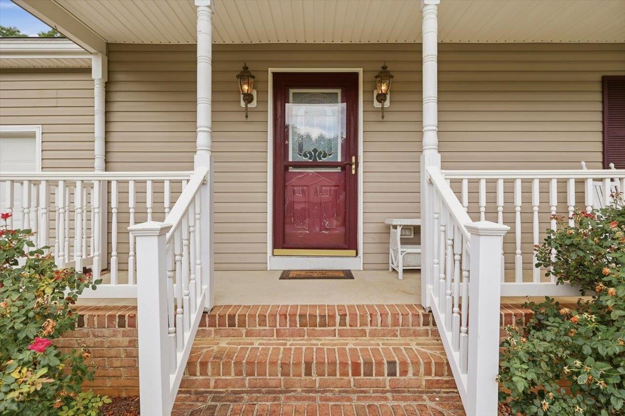 1836 HARVARD RD, WAYNESBORO, Virginia 22980, 3 Bedrooms Bedrooms, ,2 BathroomsBathrooms,Residential,1836 HARVARD RD,679313 MLS # 679313 1836 HARVARD RD, WAYNESBORO, Virginia 22980, 3 Bedrooms Bedrooms, ,2 BathroomsBathrooms,Residential,1836 HARVARD RD,679313 MLS # 679313