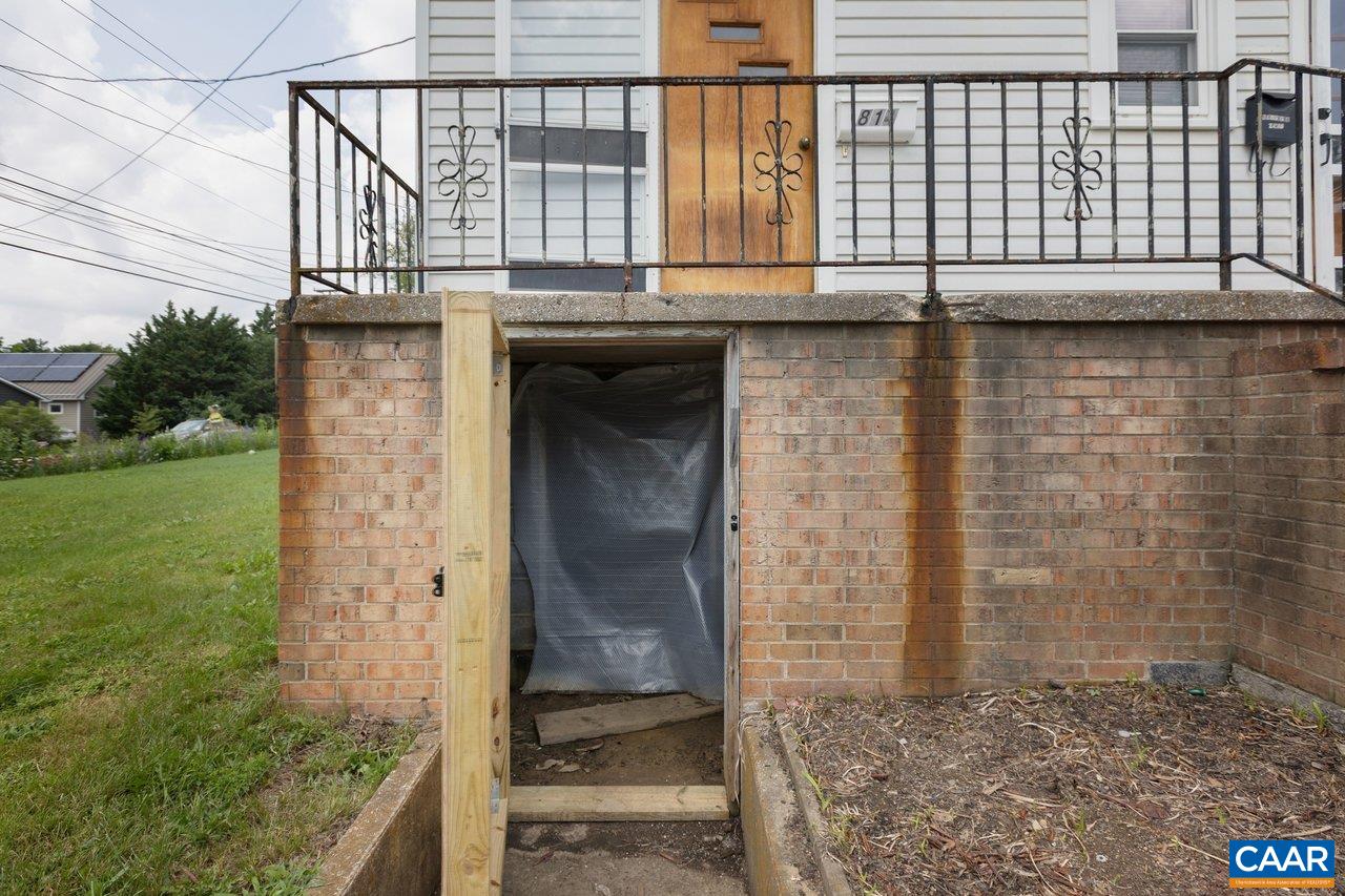 814 VIRGINIA AVE, HARRISONBURG, Virginia 22802, 3 Bedrooms Bedrooms, ,1 BathroomBathrooms,Residential,814 Virginia Ave, Harrisonburg, Va, 22802.,814 VIRGINIA AVE,679316 MLS # 679316 814 VIRGINIA AVE, HARRISONBURG, Virginia 22802, 3 Bedrooms Bedrooms, ,1 BathroomBathrooms,Residential,814 Virginia Ave, Harrisonburg, Va, 22802.,814 VIRGINIA AVE,679316 MLS # 679316