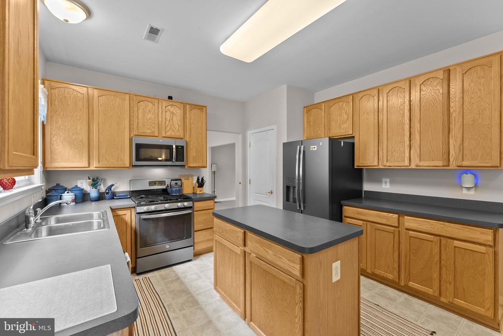 1085 VIRGINIA AVE, CULPEPER, Virginia 22701, 4 Bedrooms Bedrooms, ,3 BathroomsBathrooms,Residential,1085 VIRGINIA AVE,VACU2013888 MLS # VACU2013888 1085 VIRGINIA AVE, CULPEPER, Virginia 22701, 4 Bedrooms Bedrooms, ,3 BathroomsBathrooms,Residential,1085 VIRGINIA AVE,VACU2013888 MLS # VACU2013888