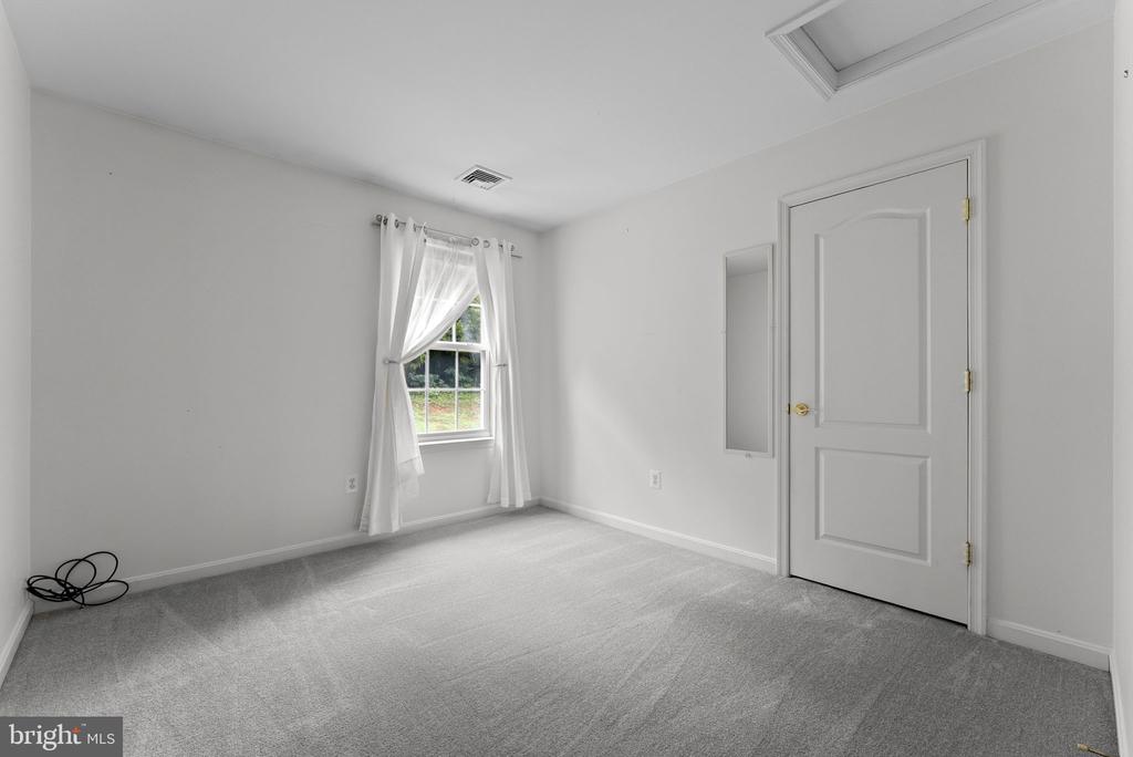 1085 VIRGINIA AVE, CULPEPER, Virginia 22701, 4 Bedrooms Bedrooms, ,3 BathroomsBathrooms,Residential,1085 VIRGINIA AVE,VACU2013888 MLS # VACU2013888 1085 VIRGINIA AVE, CULPEPER, Virginia 22701, 4 Bedrooms Bedrooms, ,3 BathroomsBathrooms,Residential,1085 VIRGINIA AVE,VACU2013888 MLS # VACU2013888