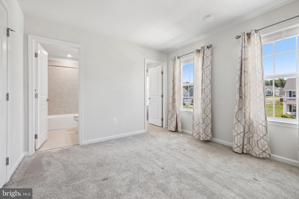 8905 MAPLE RUN DR, FREDERICKSBURG, Virginia 22407, 5 Bedrooms Bedrooms, ,4 BathroomsBathrooms,Residential,8905 MAPLE RUN DR,VASP2042948 MLS # VASP2042948 8905 MAPLE RUN DR, FREDERICKSBURG, Virginia 22407, 5 Bedrooms Bedrooms, ,4 BathroomsBathrooms,Residential,8905 MAPLE RUN DR,VASP2042948 MLS # VASP2042948