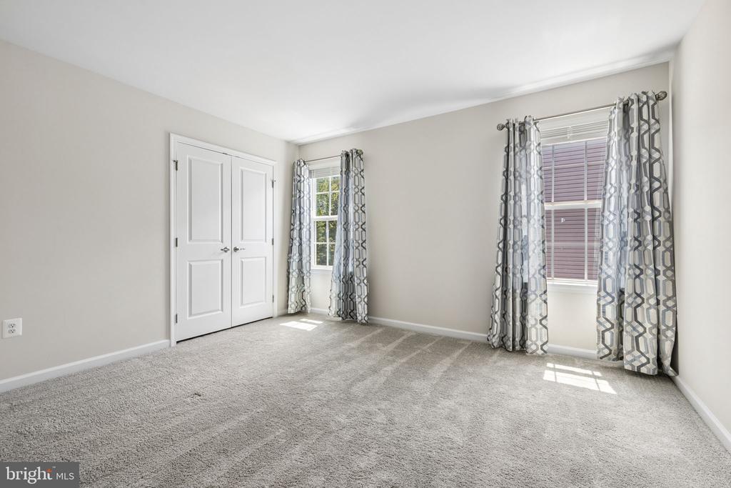 8905 MAPLE RUN DR, FREDERICKSBURG, Virginia 22407, 5 Bedrooms Bedrooms, ,4 BathroomsBathrooms,Residential,8905 MAPLE RUN DR,VASP2042948 MLS # VASP2042948 8905 MAPLE RUN DR, FREDERICKSBURG, Virginia 22407, 5 Bedrooms Bedrooms, ,4 BathroomsBathrooms,Residential,8905 MAPLE RUN DR,VASP2042948 MLS # VASP2042948