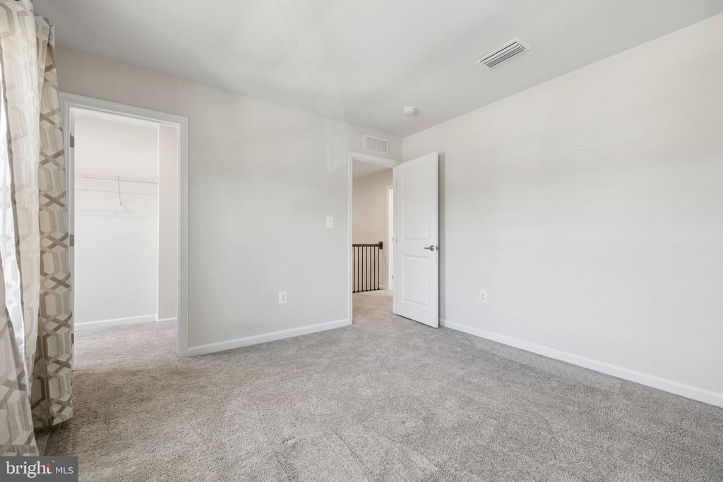 8905 MAPLE RUN DR, FREDERICKSBURG, Virginia 22407, 5 Bedrooms Bedrooms, ,4 BathroomsBathrooms,Residential,8905 MAPLE RUN DR,VASP2042948 MLS # VASP2042948 8905 MAPLE RUN DR, FREDERICKSBURG, Virginia 22407, 5 Bedrooms Bedrooms, ,4 BathroomsBathrooms,Residential,8905 MAPLE RUN DR,VASP2042948 MLS # VASP2042948