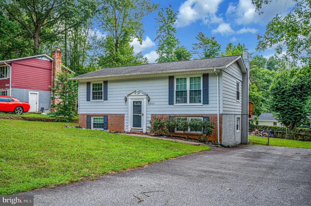 5526 CAROUSEL ST, FREDERICKSBURG, Virginia 22407, 4 Bedrooms Bedrooms, ,2 BathroomsBathrooms,Residential,5526 CAROUSEL ST,VASP2043284 MLS # VASP2043284