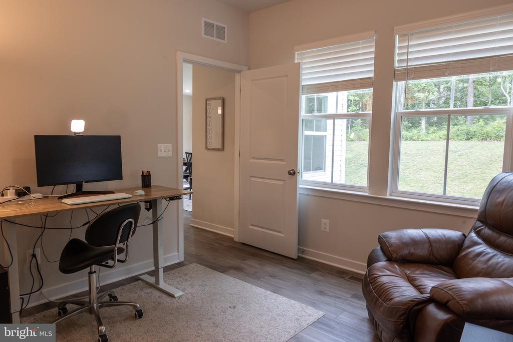 2375 HAWKSHILL DR, JEFFERSONTON, Virginia 22724, 6 Bedrooms Bedrooms, ,4 BathroomsBathrooms,Residential,2375 HAWKSHILL DR,VACU2014194 MLS # VACU2014194 2375 HAWKSHILL DR, JEFFERSONTON, Virginia 22724, 6 Bedrooms Bedrooms, ,4 BathroomsBathrooms,Residential,2375 HAWKSHILL DR,VACU2014194 MLS # VACU2014194
