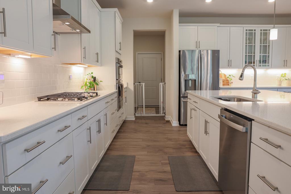 2375 HAWKSHILL DR, JEFFERSONTON, Virginia 22724, 6 Bedrooms Bedrooms, ,4 BathroomsBathrooms,Residential,2375 HAWKSHILL DR,VACU2014194 MLS # VACU2014194 2375 HAWKSHILL DR, JEFFERSONTON, Virginia 22724, 6 Bedrooms Bedrooms, ,4 BathroomsBathrooms,Residential,2375 HAWKSHILL DR,VACU2014194 MLS # VACU2014194